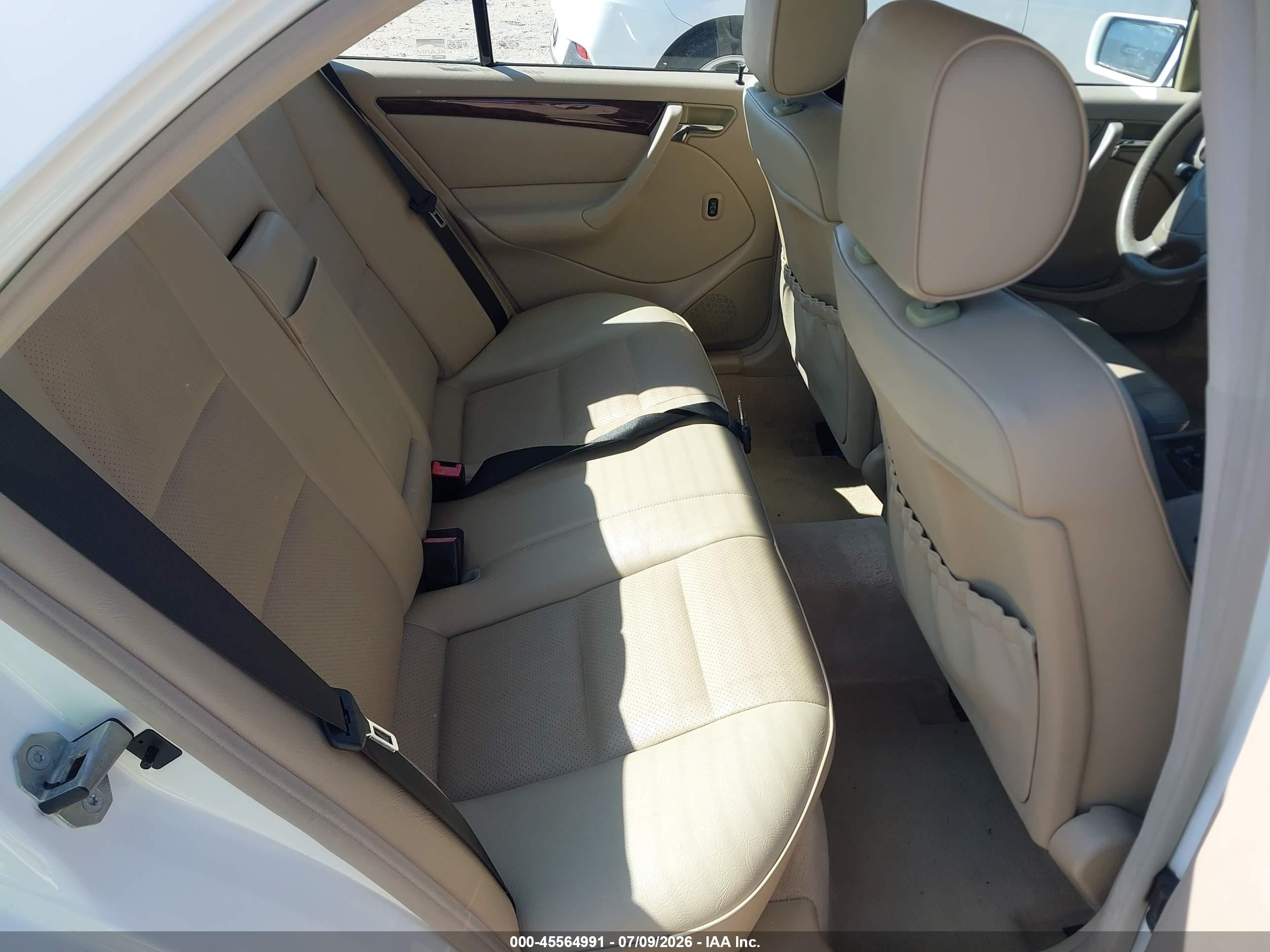 1999 Mercedes-benz C 280   Белый vin: WDBHA29G8XA760188