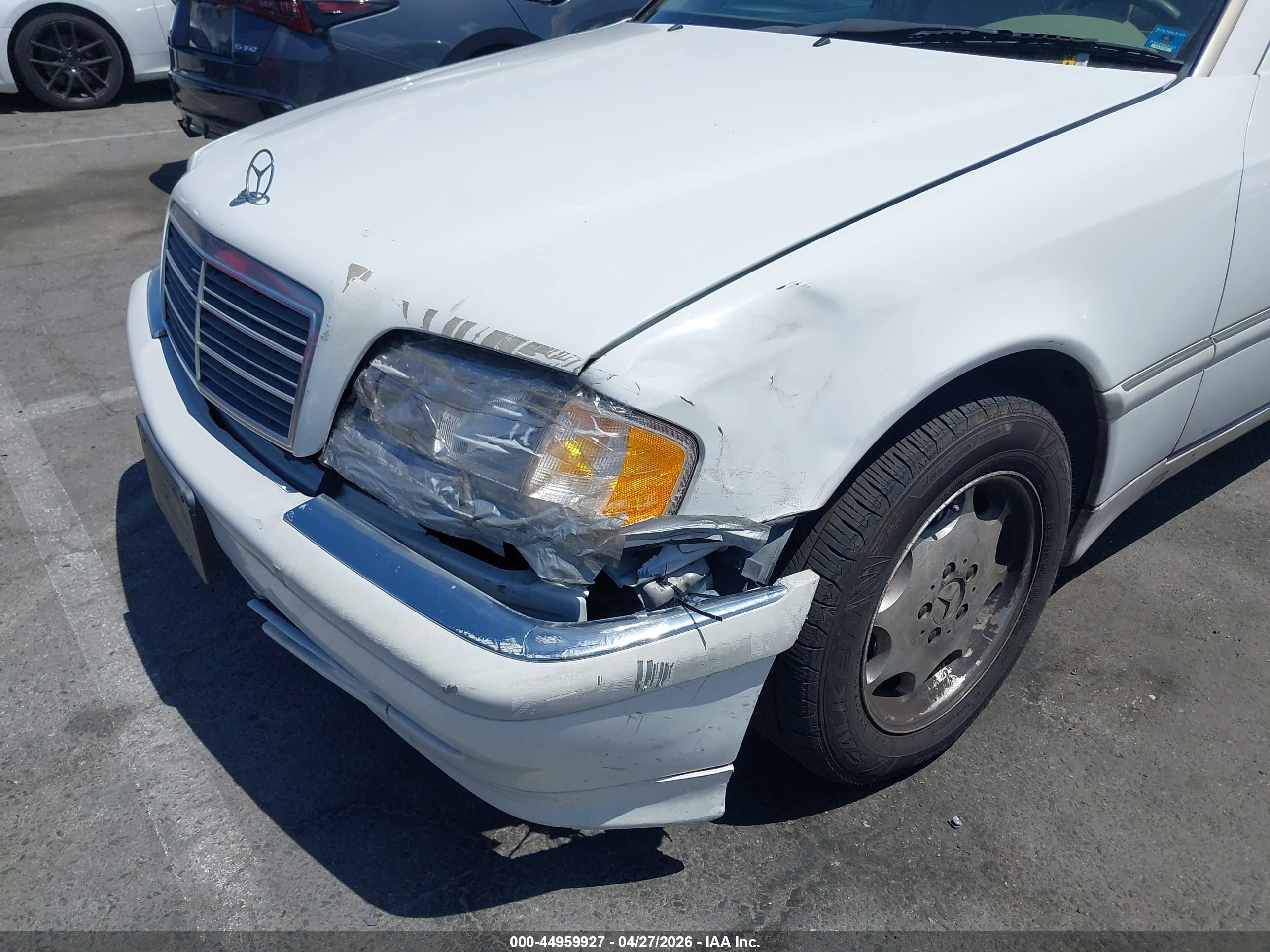 1998 Mercedes-benz C 280   White vin: WDBHA29G9WA645937