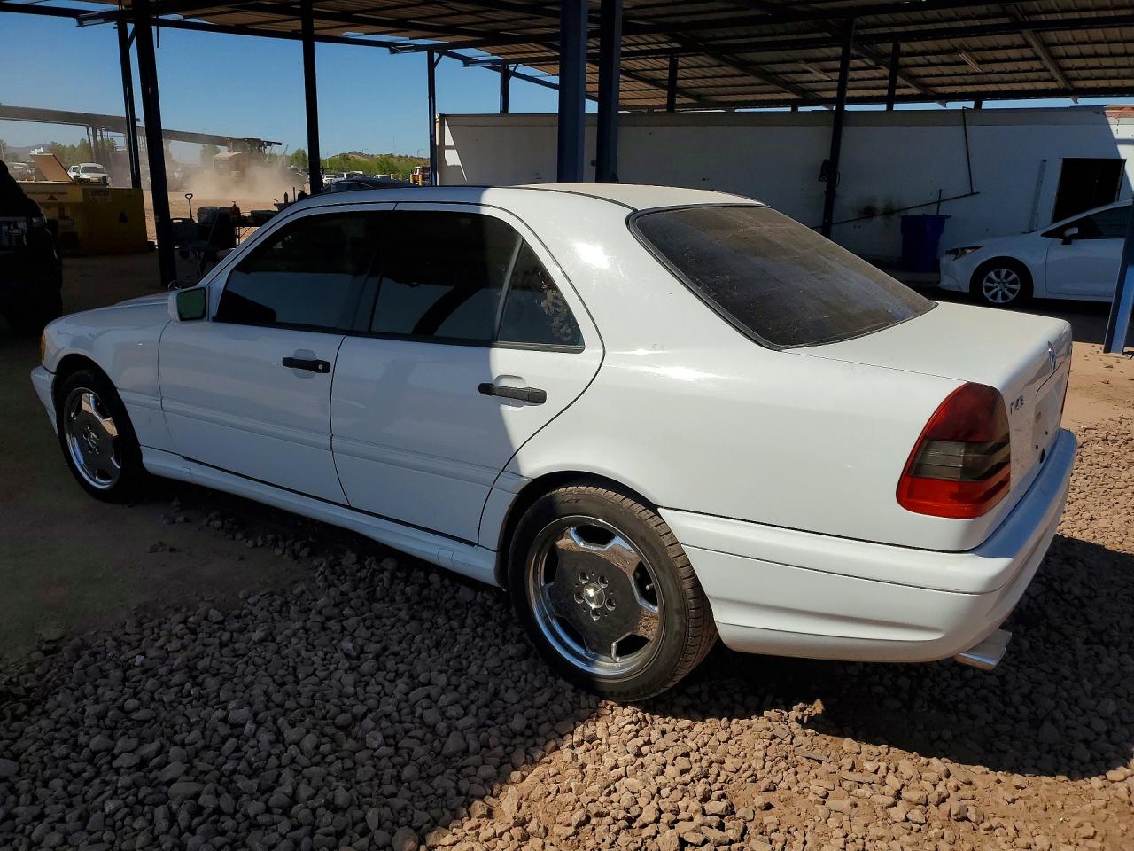 1999 Mercedes-benz C 43 Белый vin: WDBHA33G2XF850129