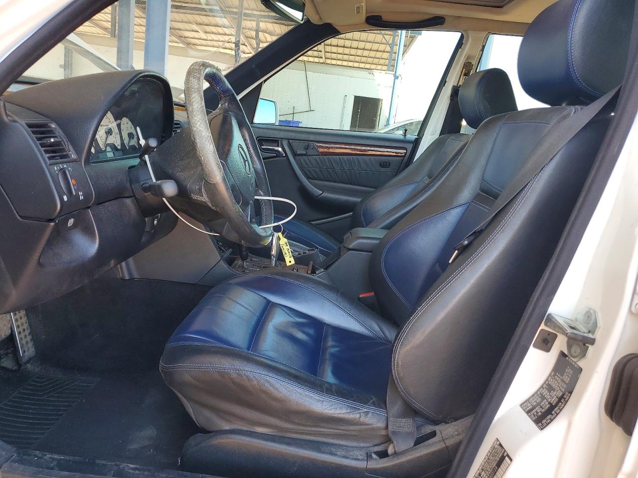 1999 Mercedes-benz C 43 Белый vin: WDBHA33G2XF850129