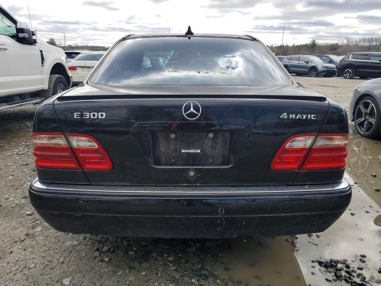 1996 Mercedes-benz E 300d Black vin: WDBJF20F5TJ013892