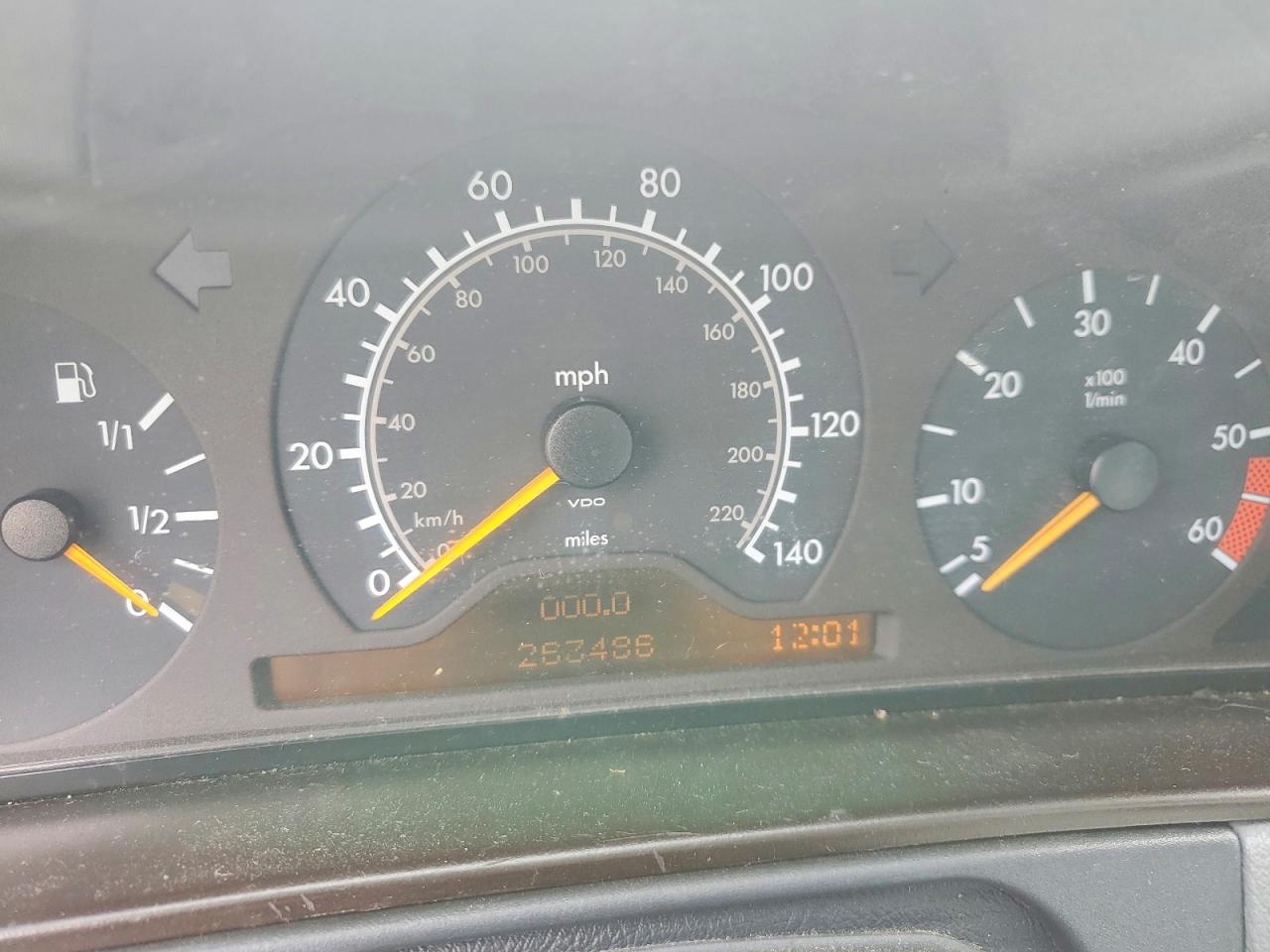 1996 Mercedes-benz E 300d Black vin: WDBJF20F5TJ013892