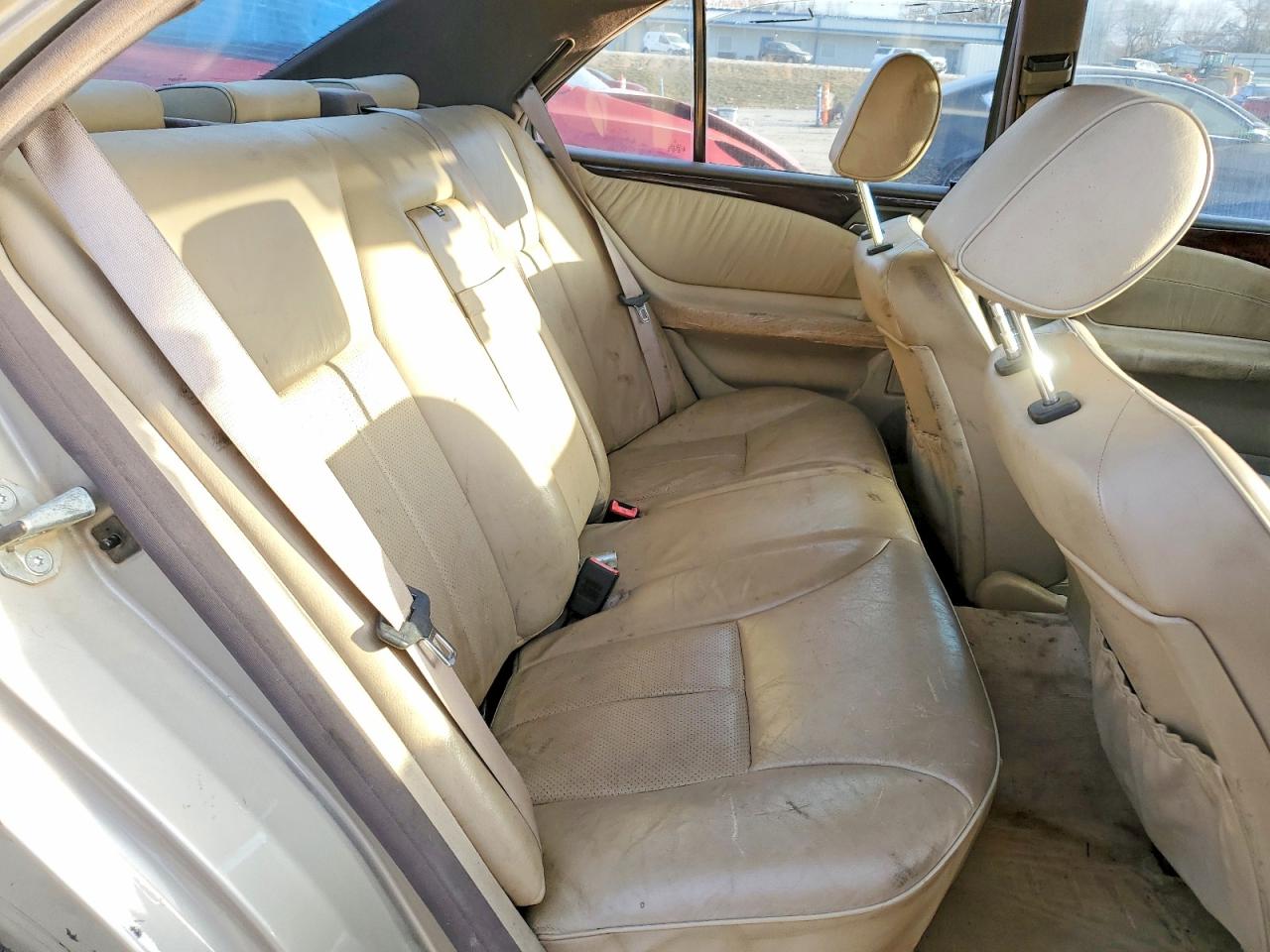 1996 Mercedes-benz E 300d Tan vin: WDBJF20F6TJ013223