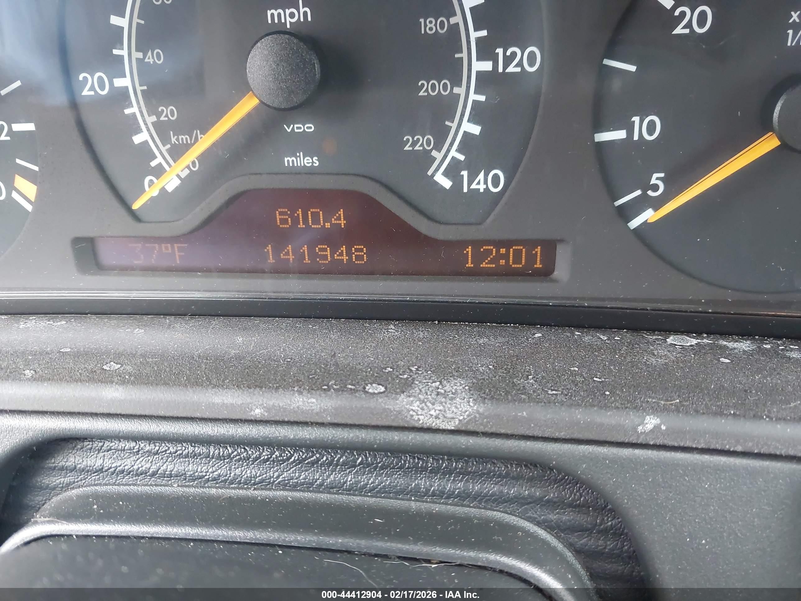 1996 Mercedes-benz E 300d Silver vin: WDBJF20FXTJ023902