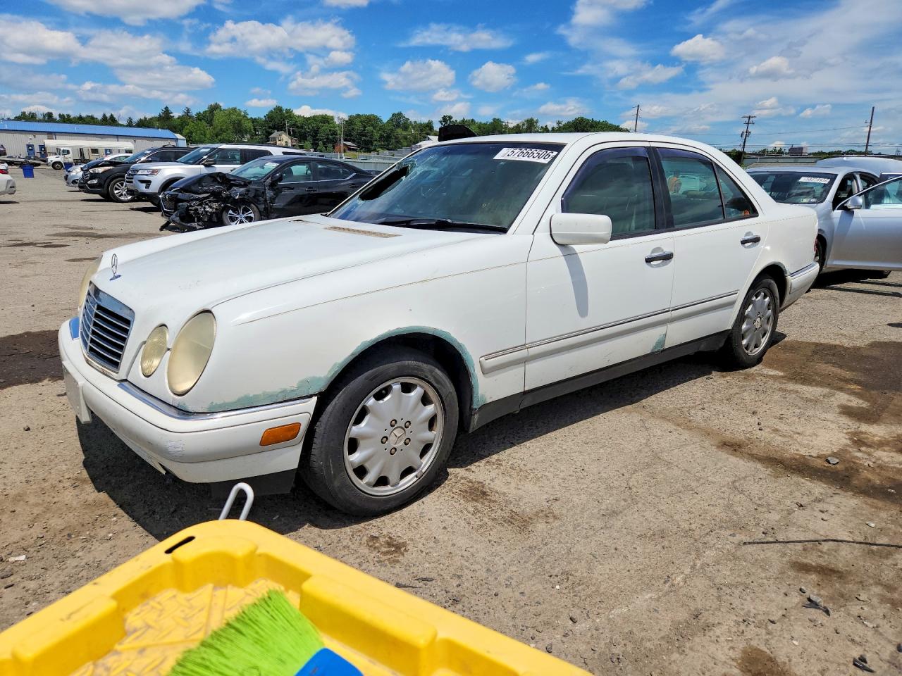 1997 Mercedes-benz E 300d White vin: WDBJF20FXVA309770