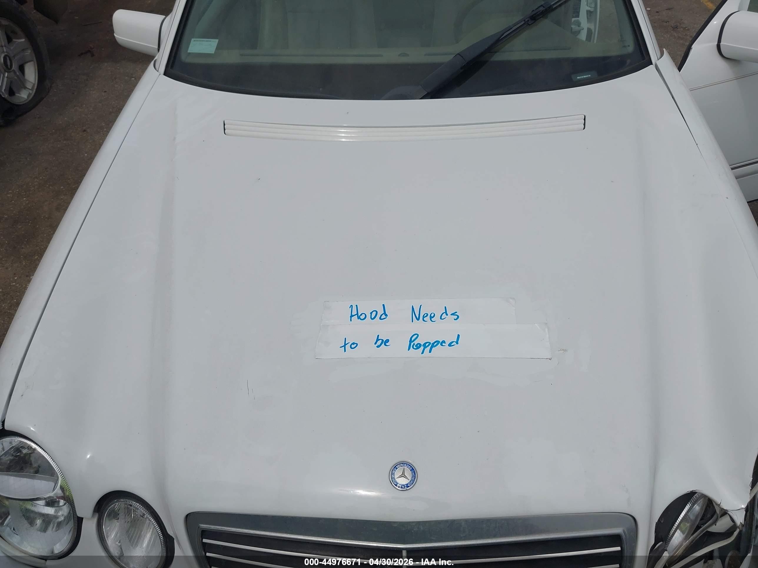 1998 Mercedes-benz E 300 Diesel   Белый vin: WDBJF25F3WA695748