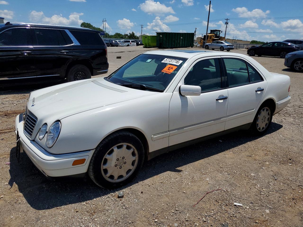 1998 Mercedes-benz E 300td White vin: WDBJF25F5WA624521