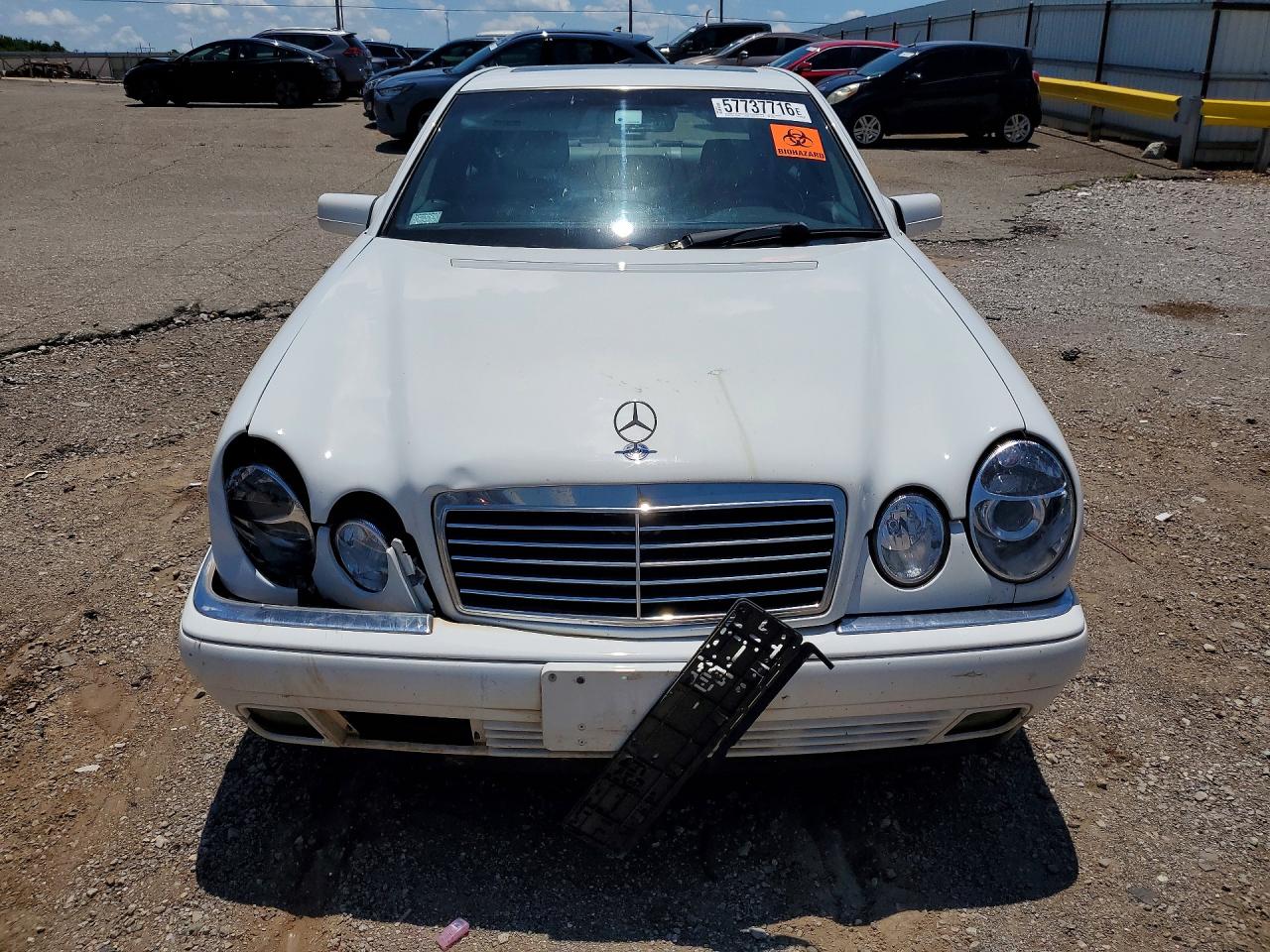 1998 Mercedes-benz E 300td White vin: WDBJF25F5WA624521