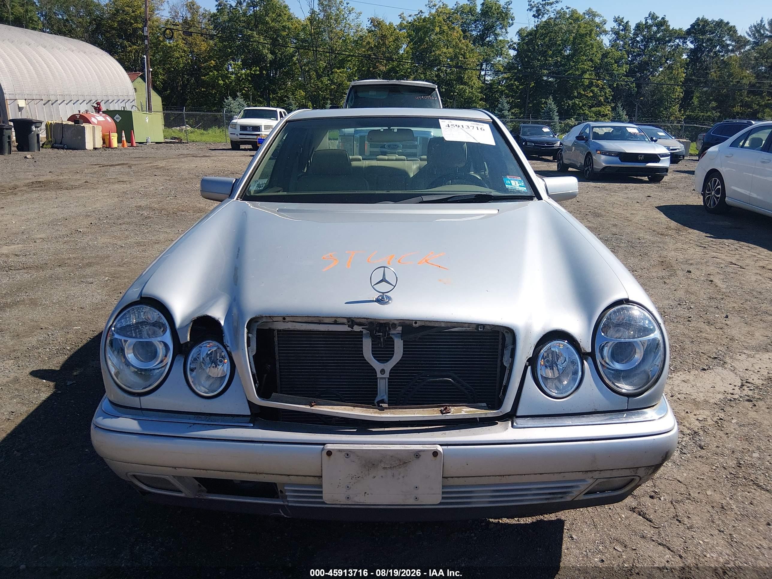 1998 Mercedes-benz E 300 Diesel Silver vin: WDBJF25F7WA542063