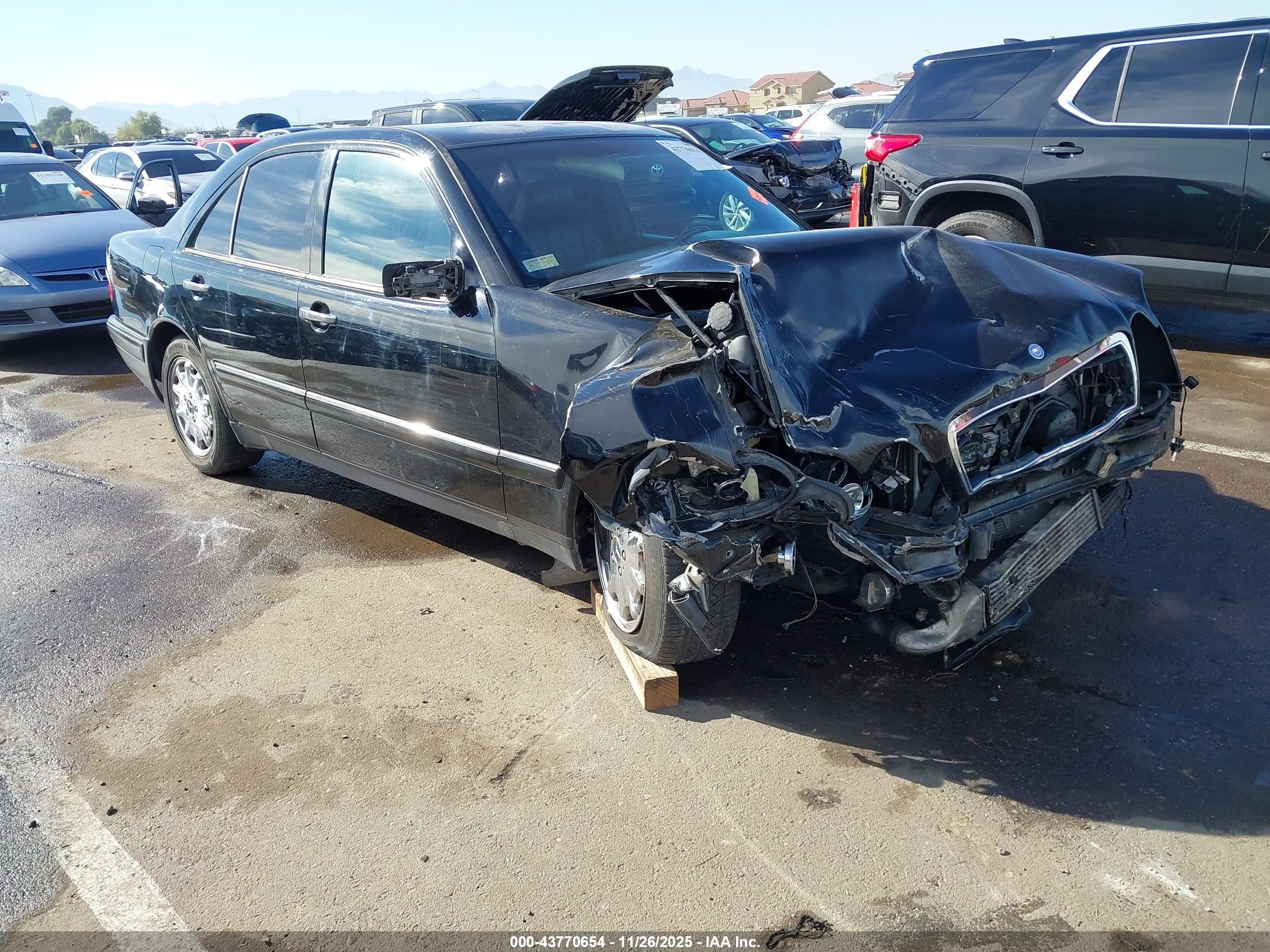 1998 Mercedes-benz E 300 Diesel   Black vin: WDBJF25F8WA566890