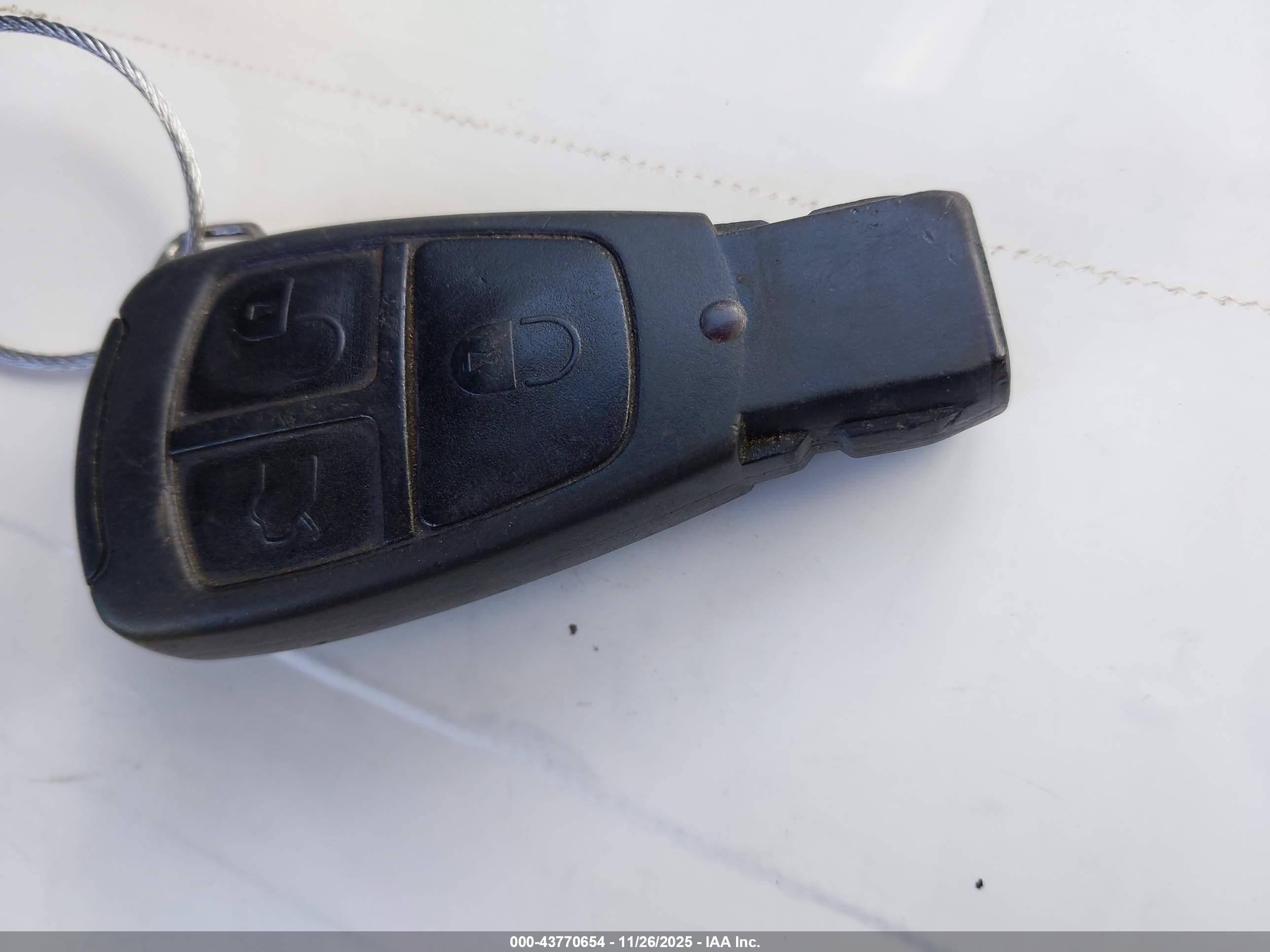 1998 Mercedes-benz E 300 Diesel   Black vin: WDBJF25F8WA566890