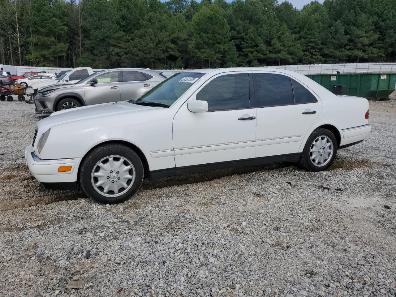 1999 Mercedes-benz E 300td Белый vin: WDBJF25H1XA921854