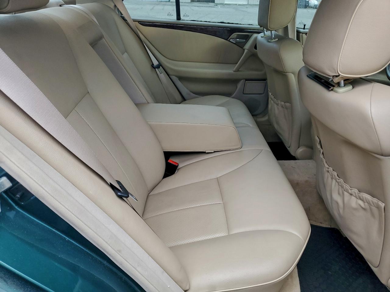1999 Mercedes-benz E 300td Зеленый vin: WDBJF25H2XA939568