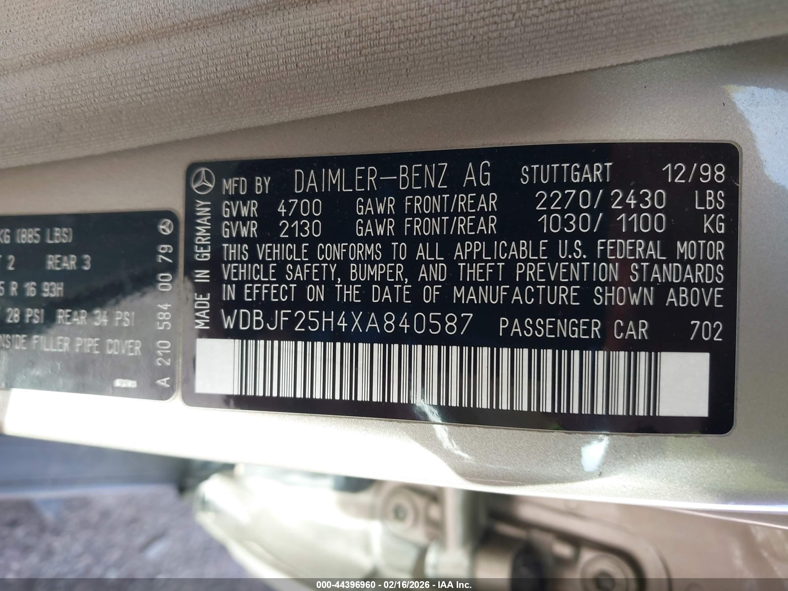 1999 Mercedes-benz E 300 Diesel   Beige vin: WDBJF25H4XA840587