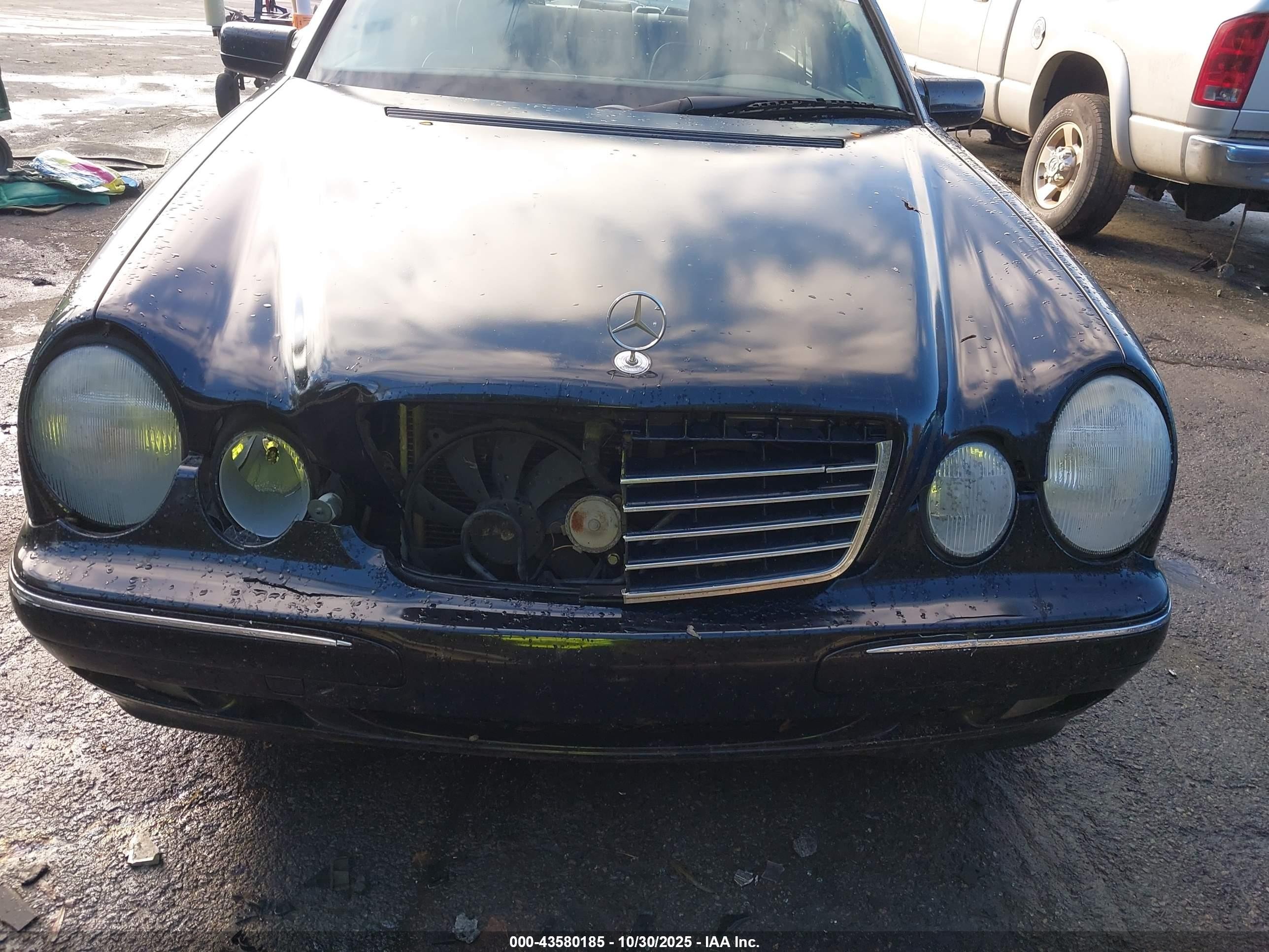 1999 Mercedes-benz E 300 Diesel   Black vin: WDBJF25H6XA921817