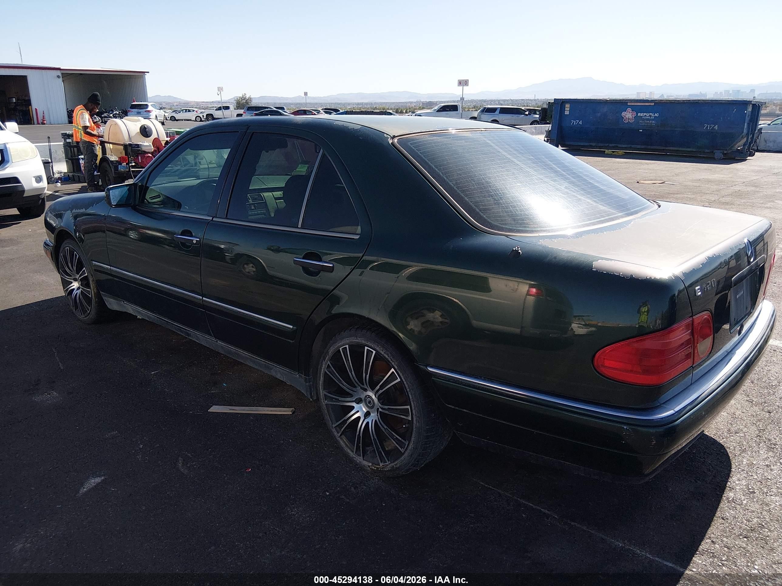 1996 Mercedes-benz E 320 Black vin: WDBJF55F0TJ018010