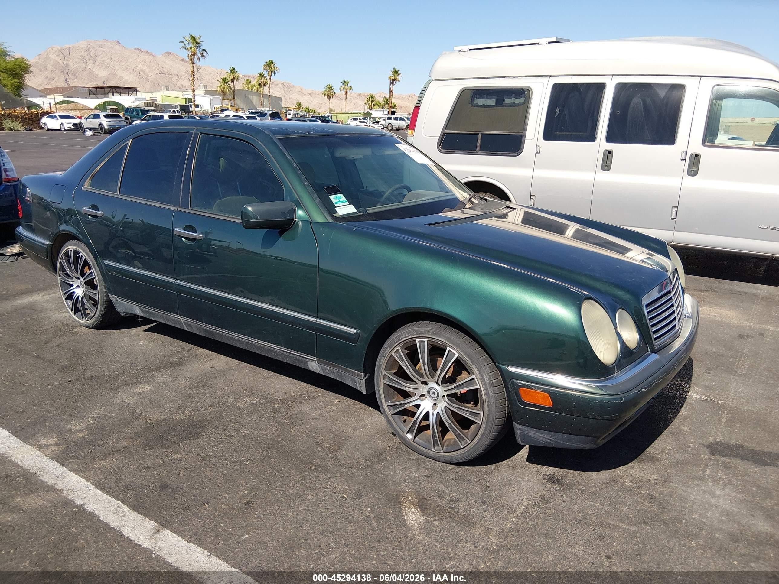 1996 Mercedes-benz E 320 Black vin: WDBJF55F0TJ018010