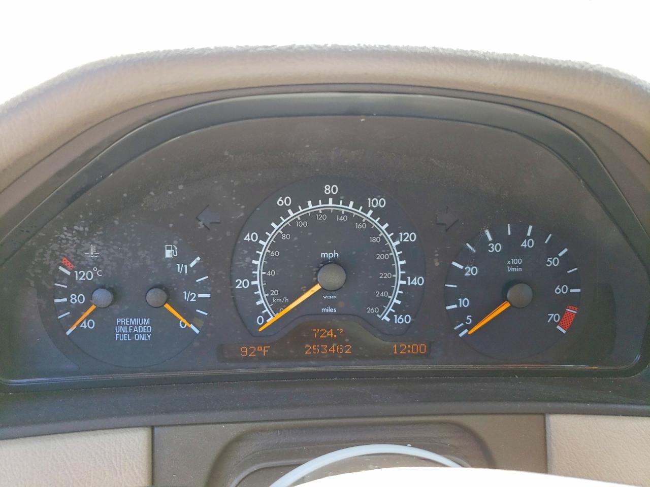 1996 Mercedes-benz E 320 Black vin: WDBJF55F0TJ020100
