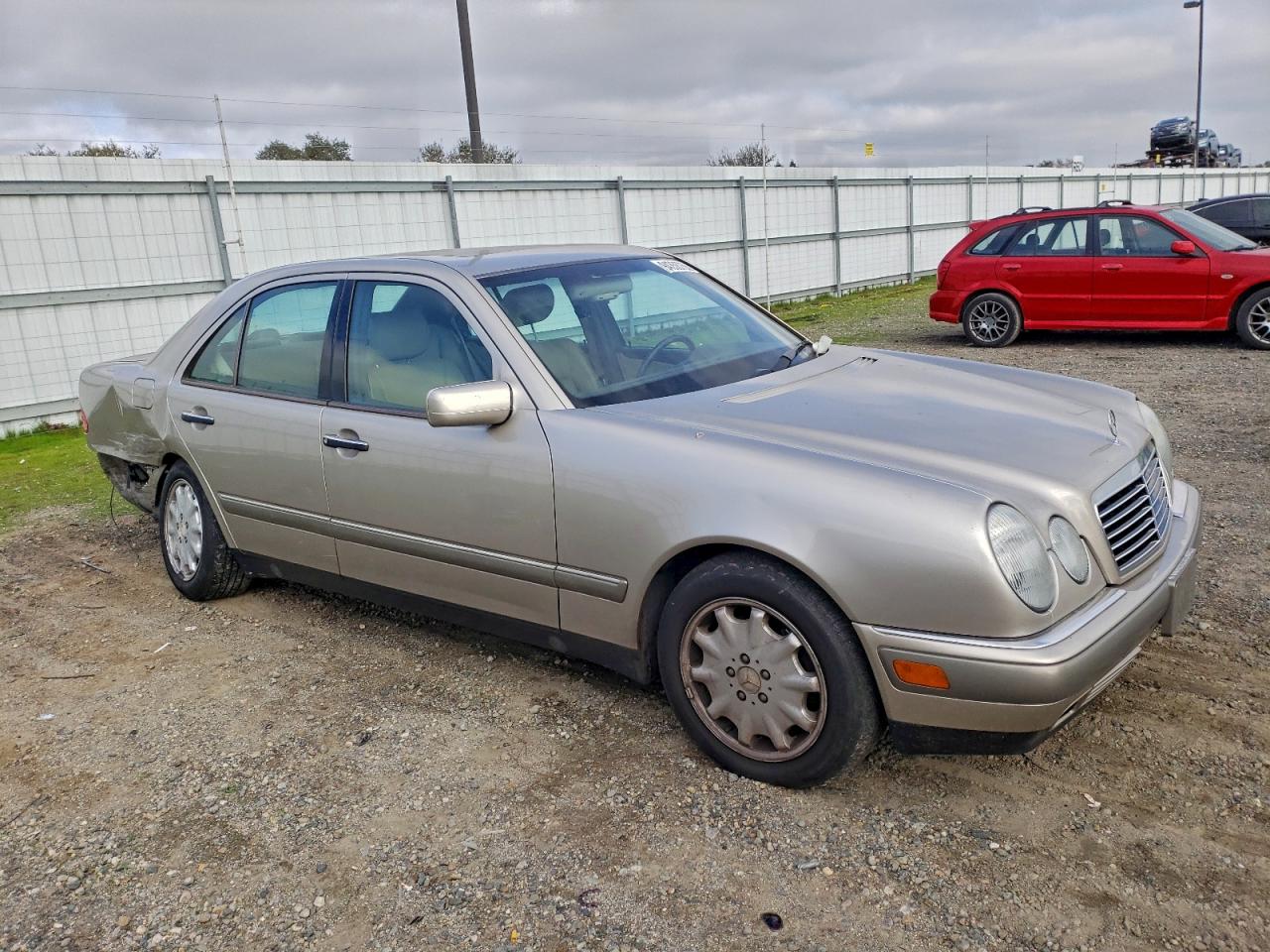 1997 Mercedes-benz E 320 Tan vin: WDBJF55F0VA432679
