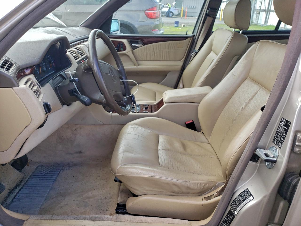 1997 Mercedes-benz E 320 Tan vin: WDBJF55F0VA432679