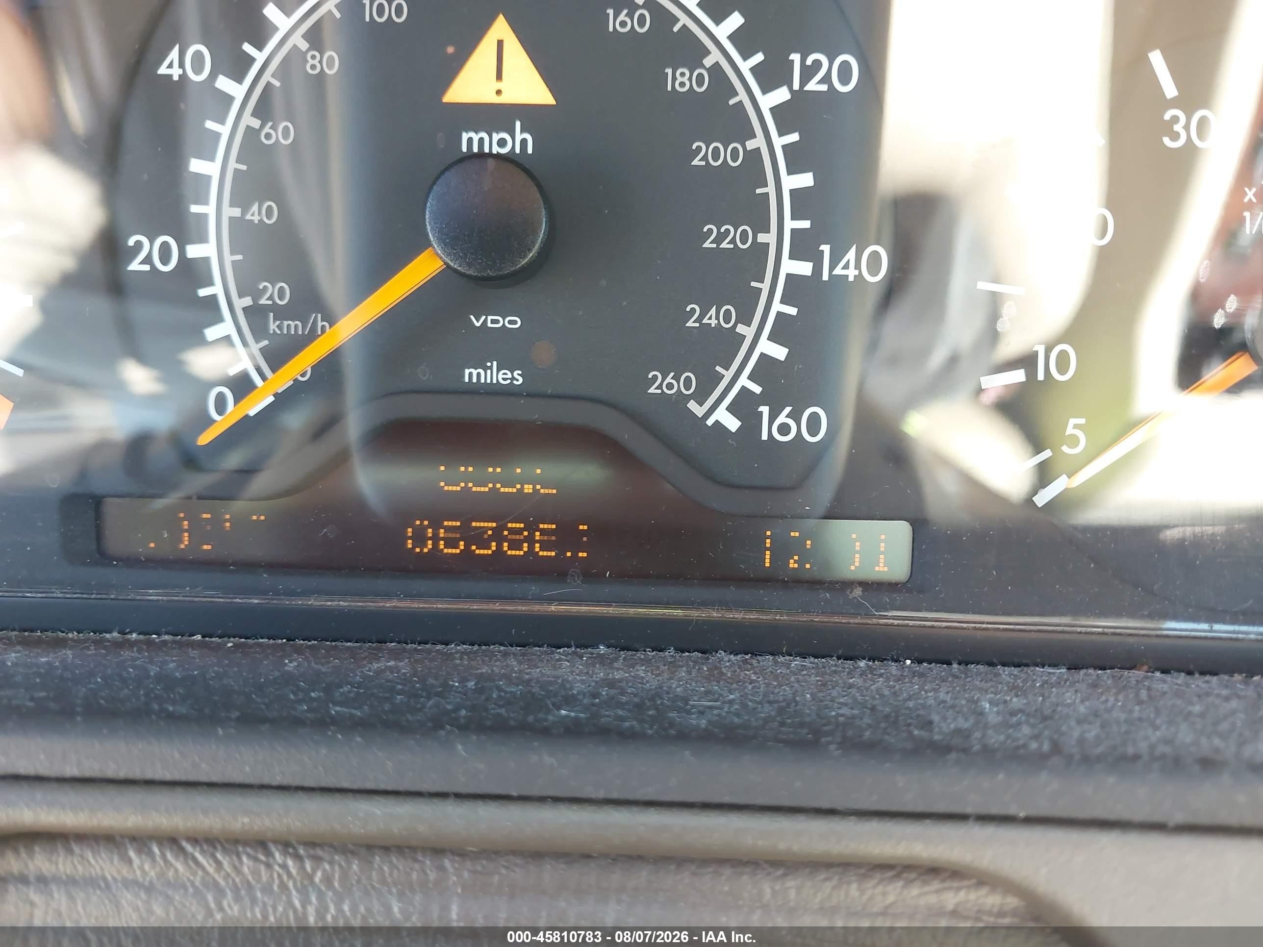 1996 Mercedes-benz E 320 Gold vin: WDBJF55F2TJ019367