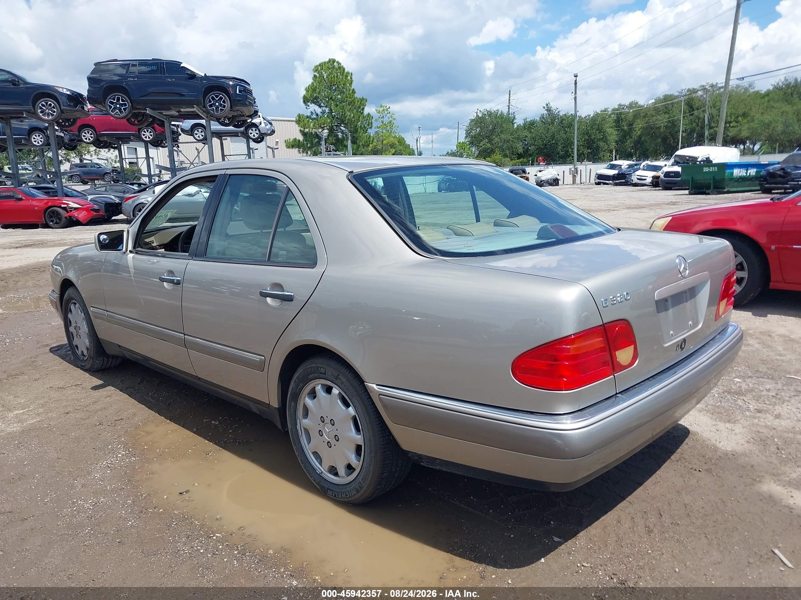 1997 Mercedes-benz E 320   Tan vin: WDBJF55F2VA337556