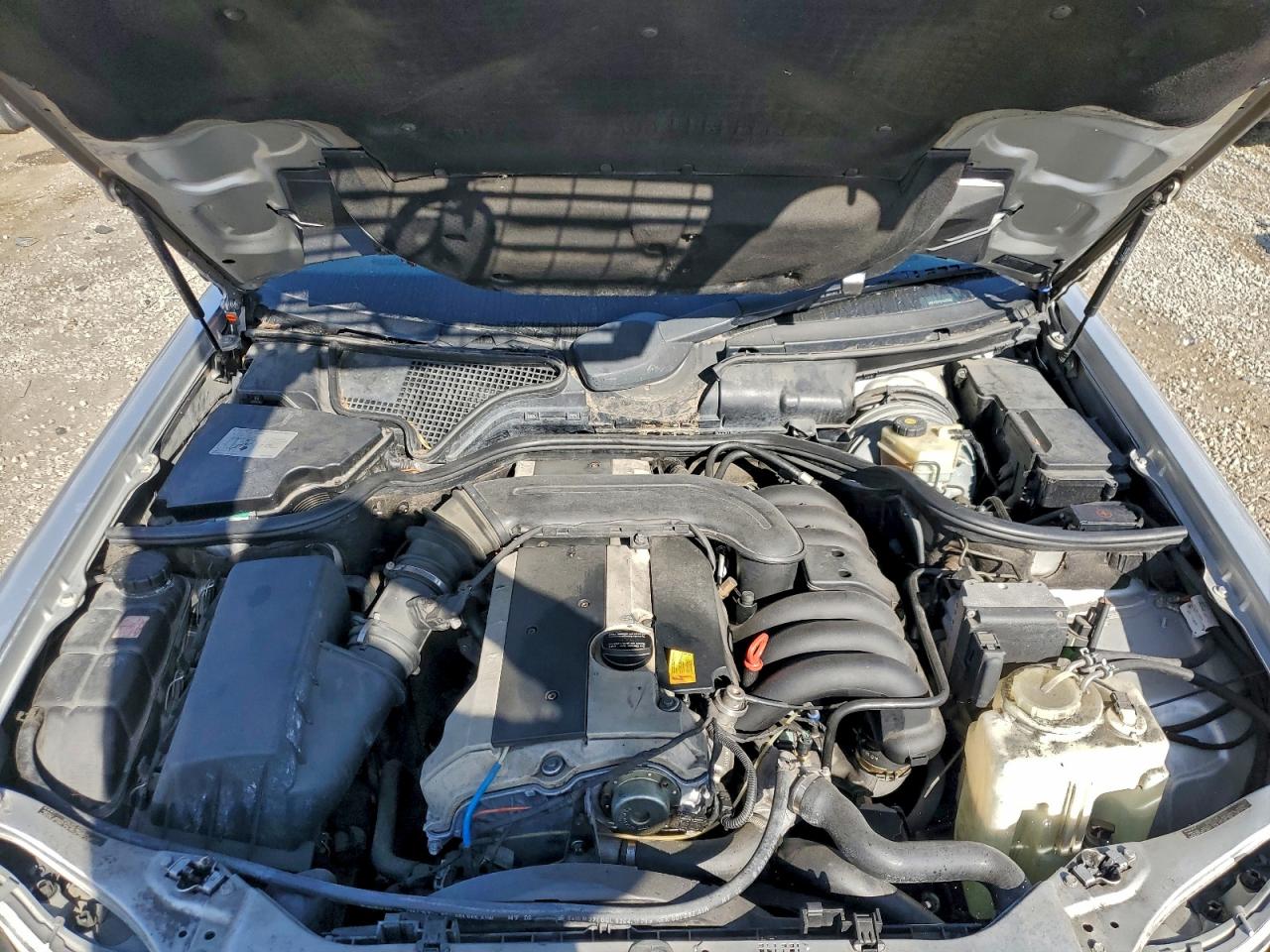1997 Mercedes-benz E 320 Silver vin: WDBJF55F2VA437656