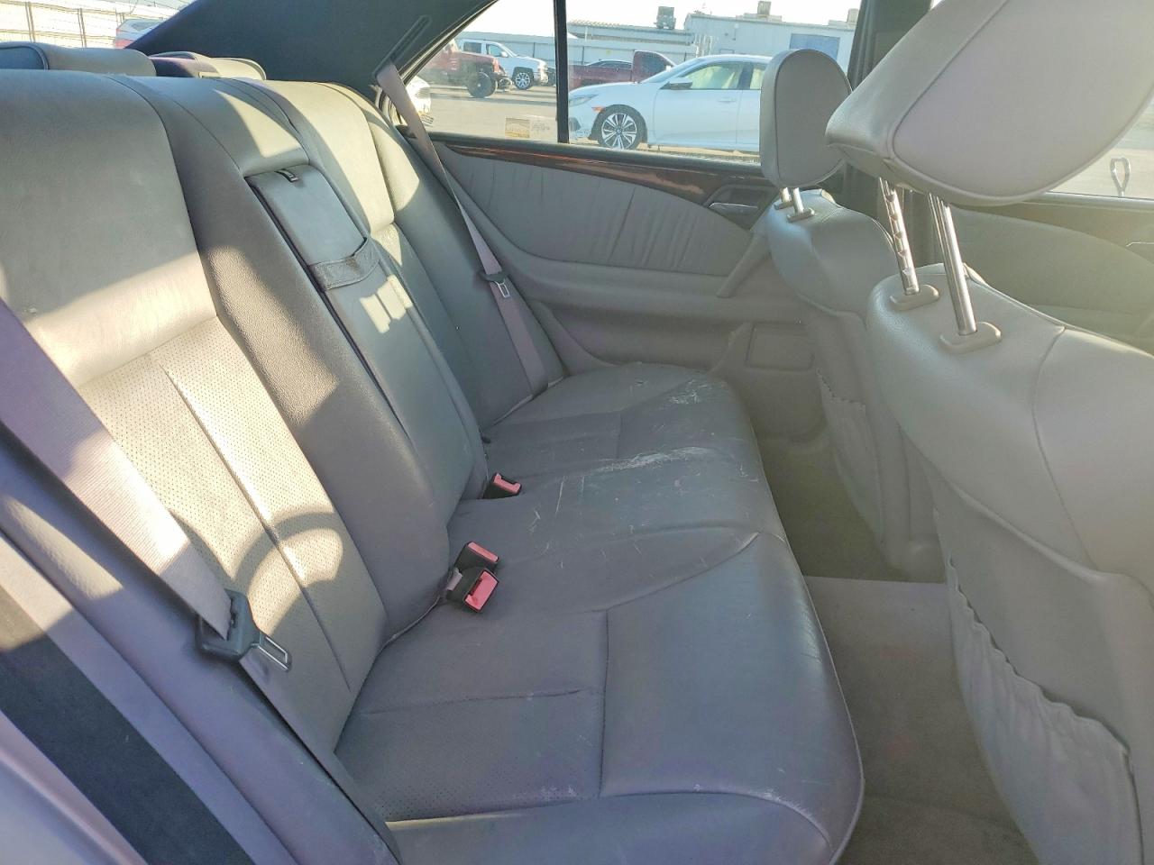 1997 Mercedes-benz E 320 Silver vin: WDBJF55F3VA288786