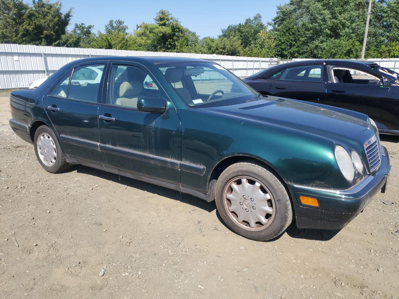 1997 Mercedes-benz E 320 Green vin: WDBJF55F3VA326436