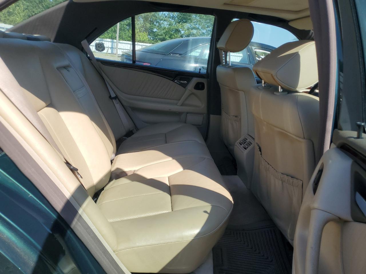 1997 Mercedes-benz E 320 Green vin: WDBJF55F3VA326436