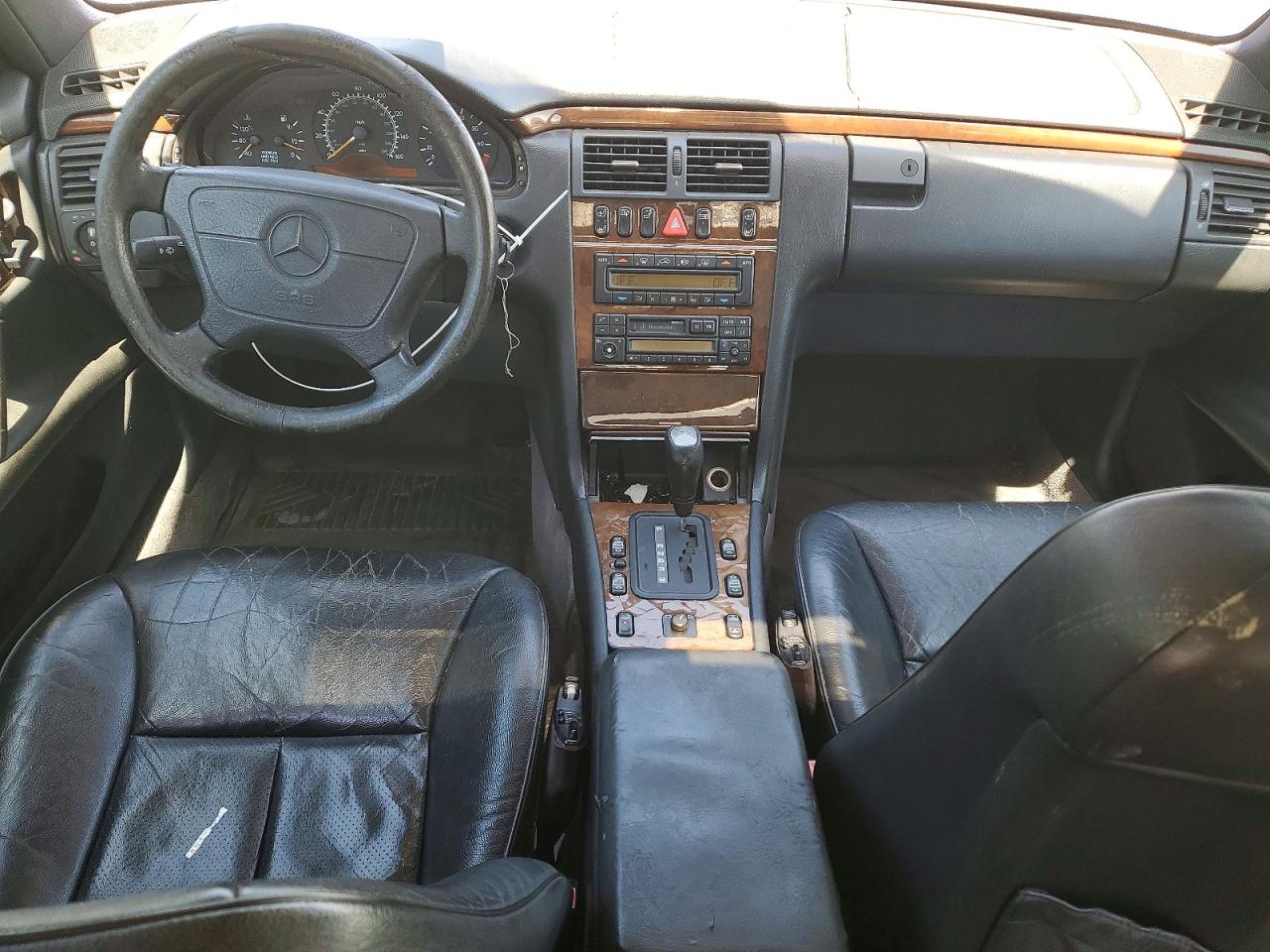 1996 Mercedes-benz E 320 Black vin: WDBJF55F4TJ010721