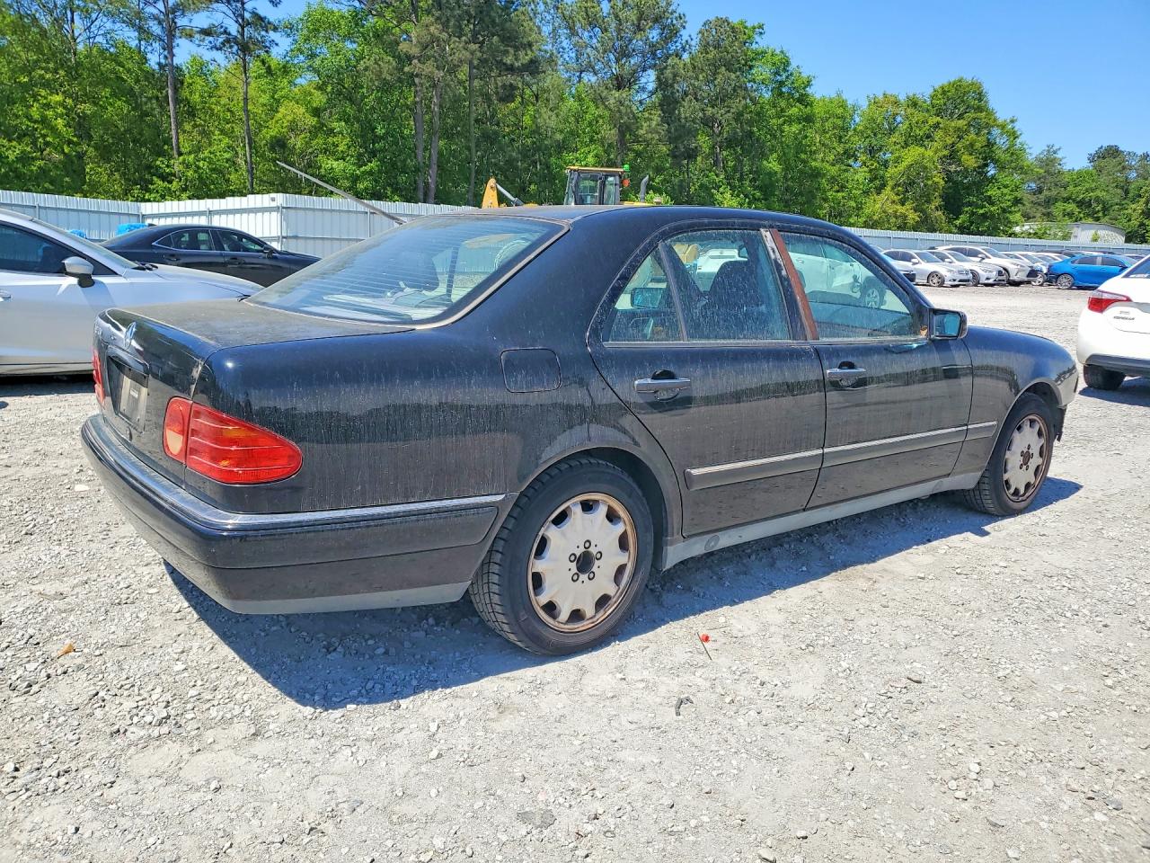 1996 Mercedes-benz E 320 Black vin: WDBJF55F4TJ010721