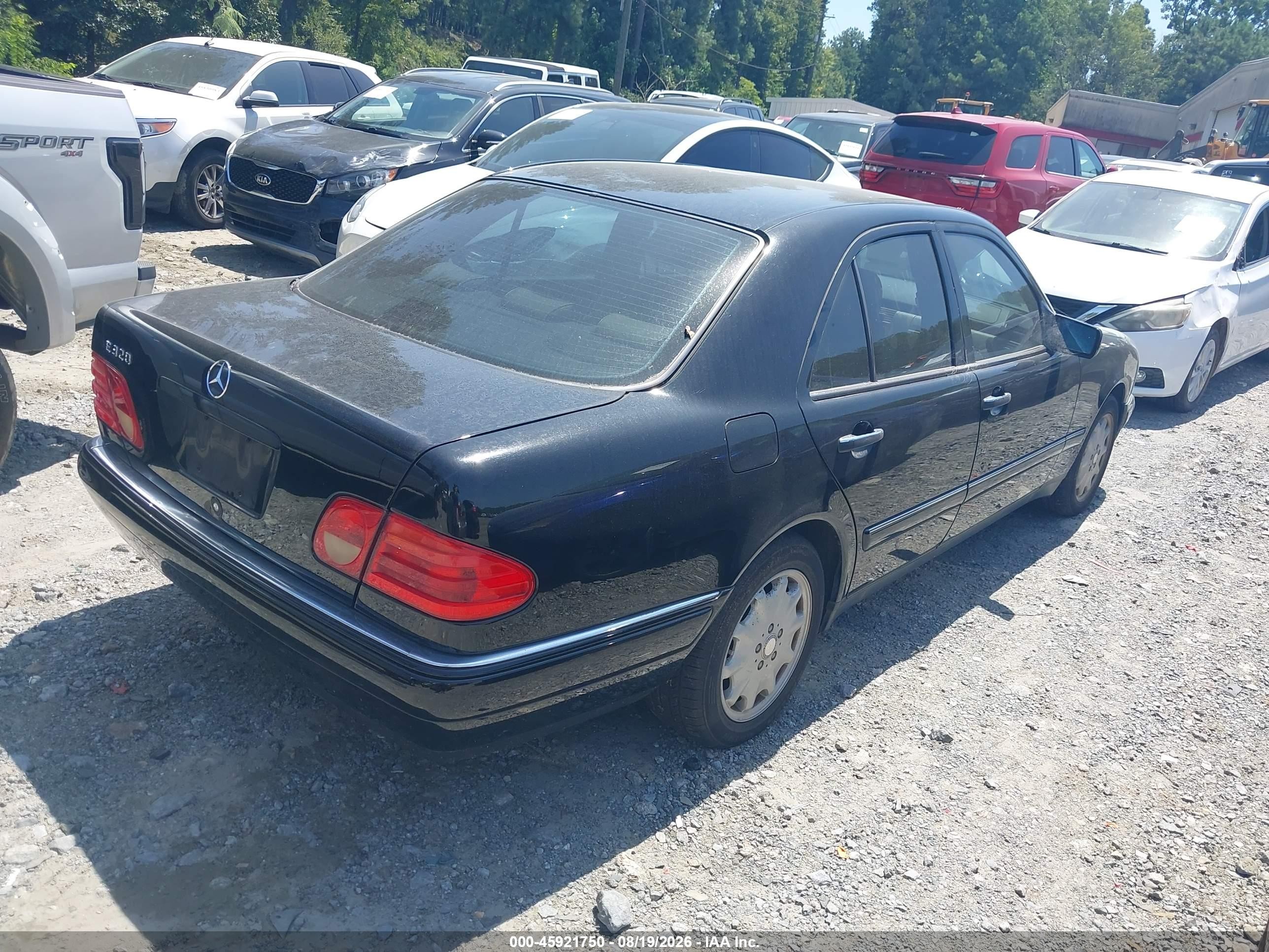 1996 Mercedes-benz E 320 Black vin: WDBJF55F4TJ013232