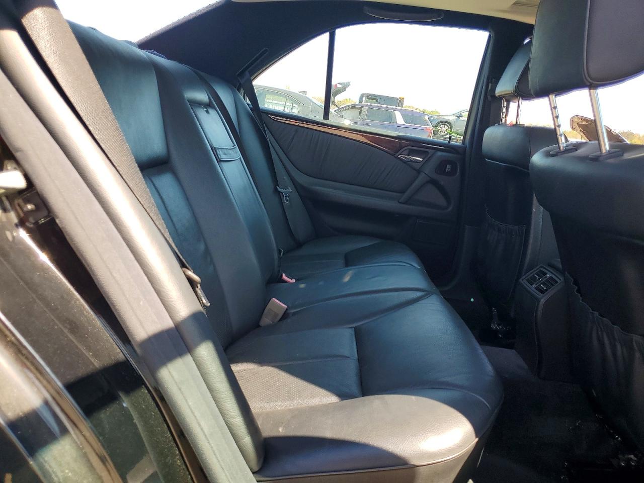 1997 Mercedes-benz E 320 Black vin: WDBJF55F4VA282916