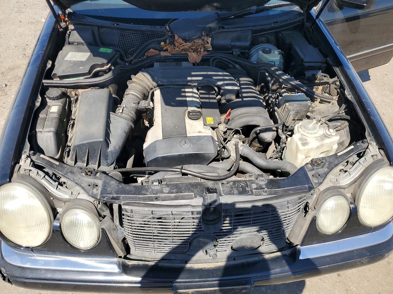 1997 Mercedes-benz E 320 Black vin: WDBJF55F4VA282916