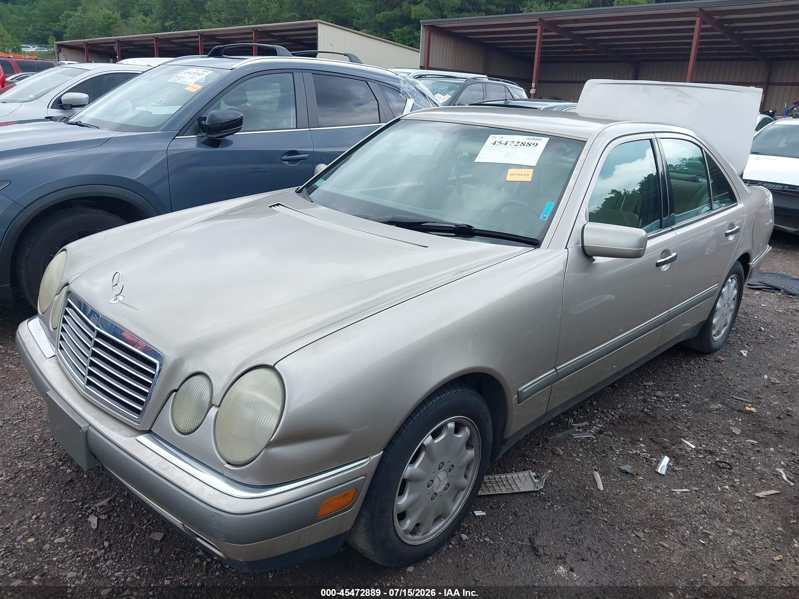 1997 Mercedes-benz E 320   Beige vin: WDBJF55F4VA308950