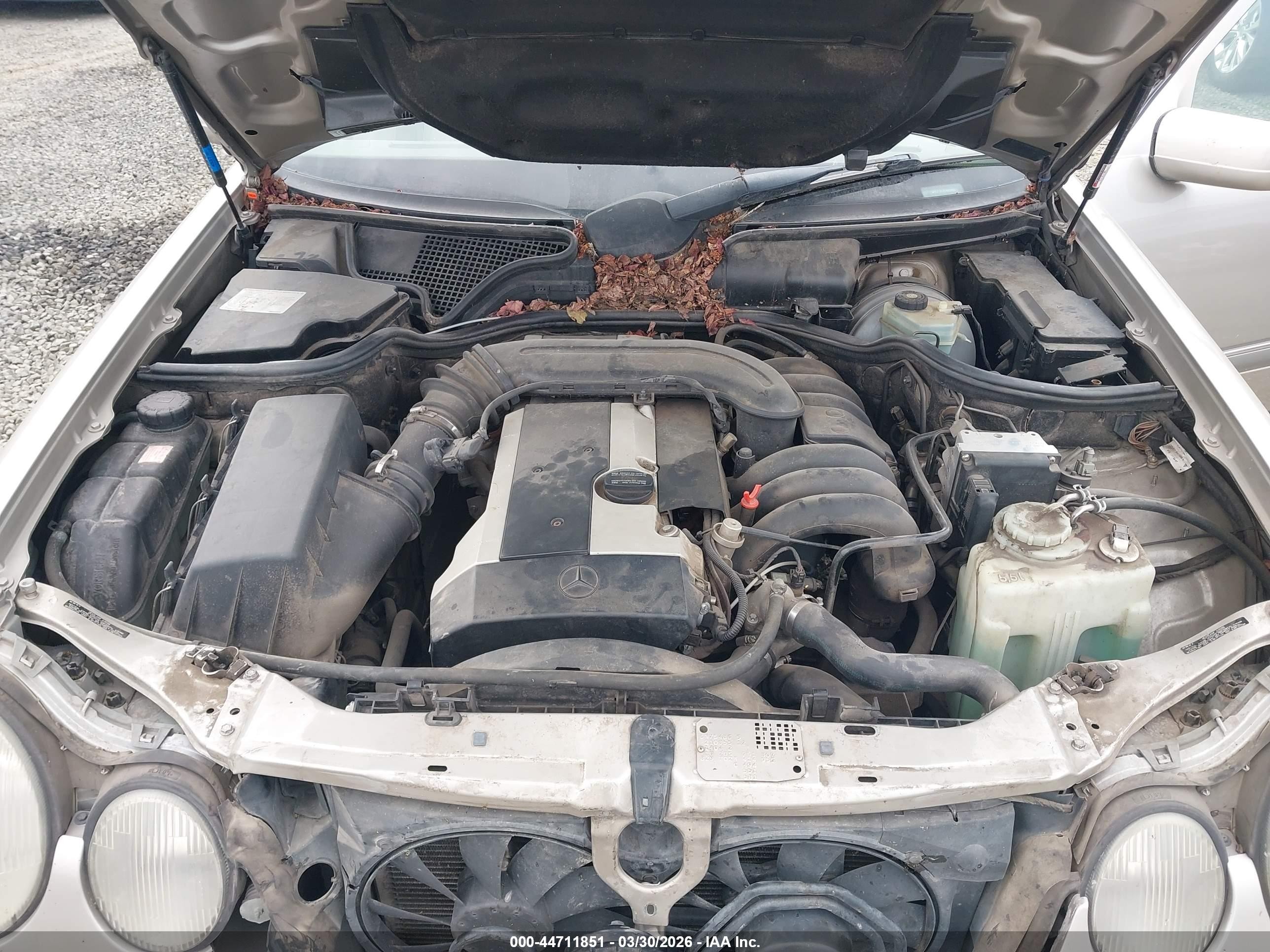 1997 Mercedes-benz E 320   Gold vin: WDBJF55F4VA409809