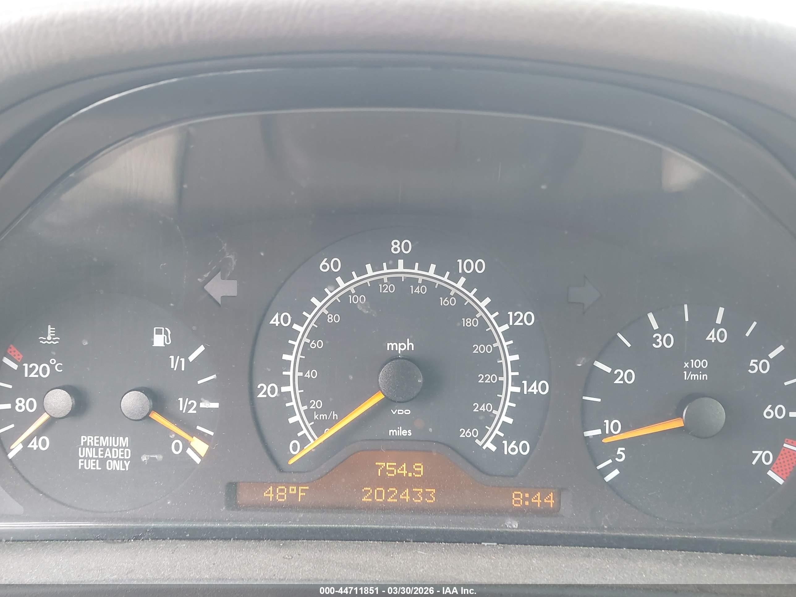 1997 Mercedes-benz E 320   Gold vin: WDBJF55F4VA409809