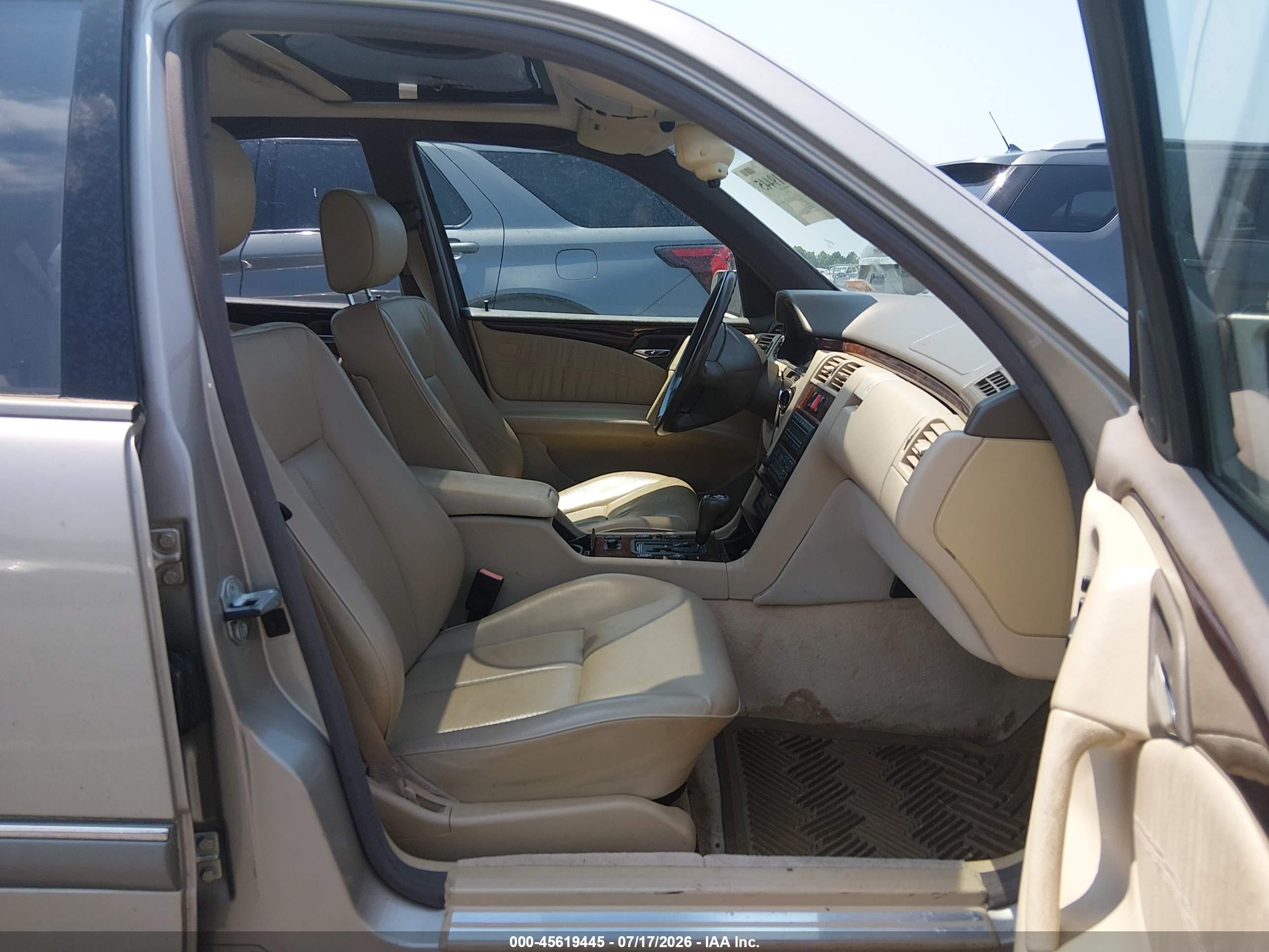 1997 Mercedes-benz E 320   Champagne vin: WDBJF55F4VA415707
