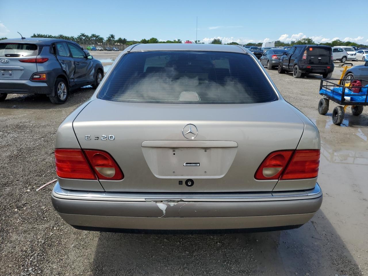 1997 Mercedes-benz E 320 Silver vin: WDBJF55F5VJ025733