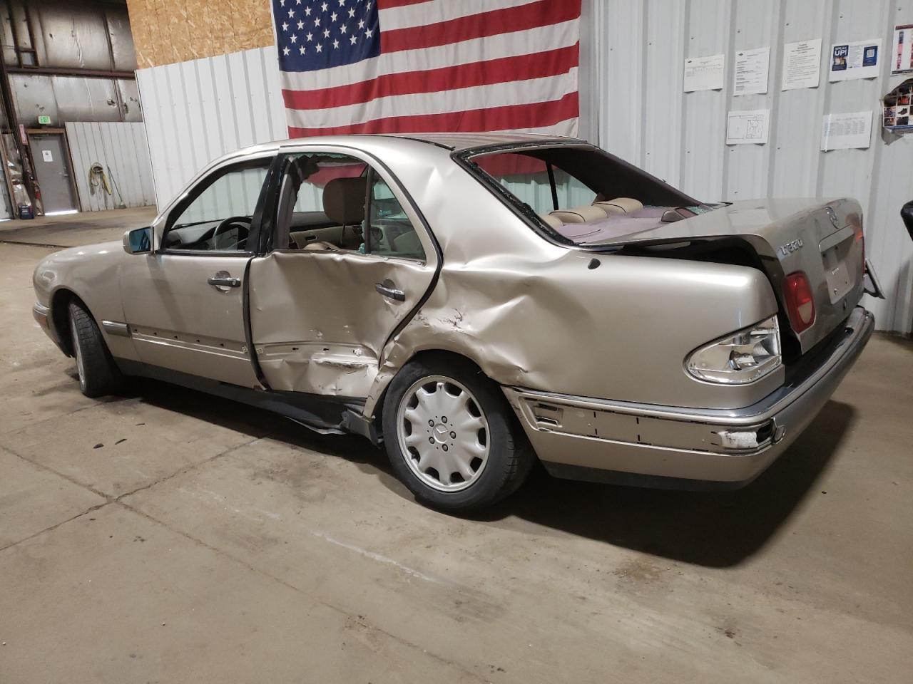 1996 Mercedes-benz E 320 Gold vin: WDBJF55F6TJ002734