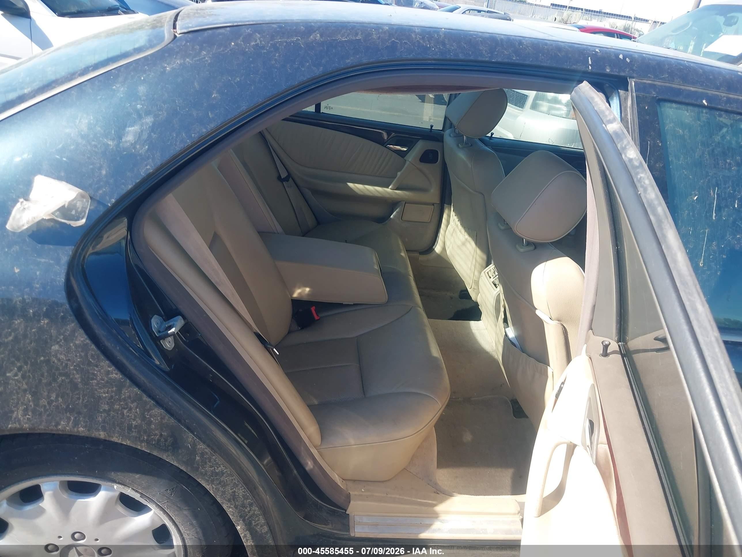1997 Mercedes-benz E 320   Black vin: WDBJF55F7VA347404