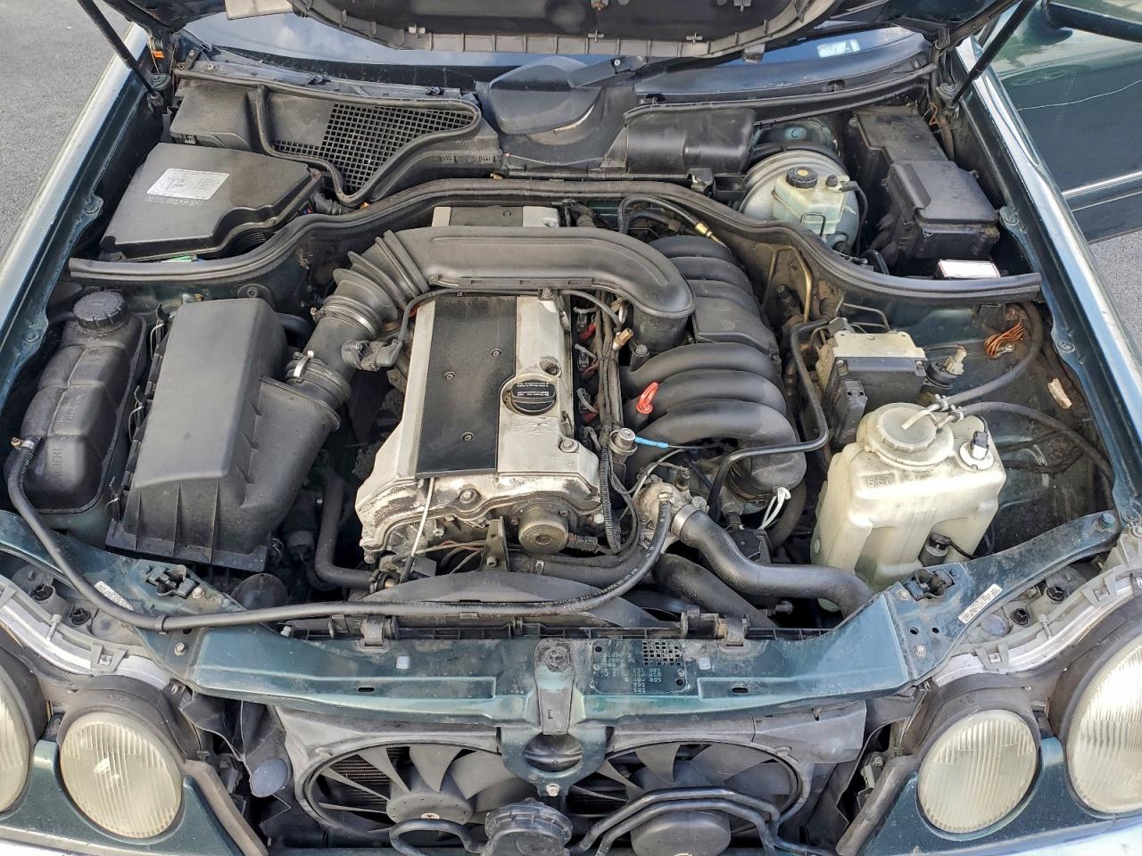 1997 Mercedes-benz E 320 Зеленый vin: WDBJF55F7VJ031730
