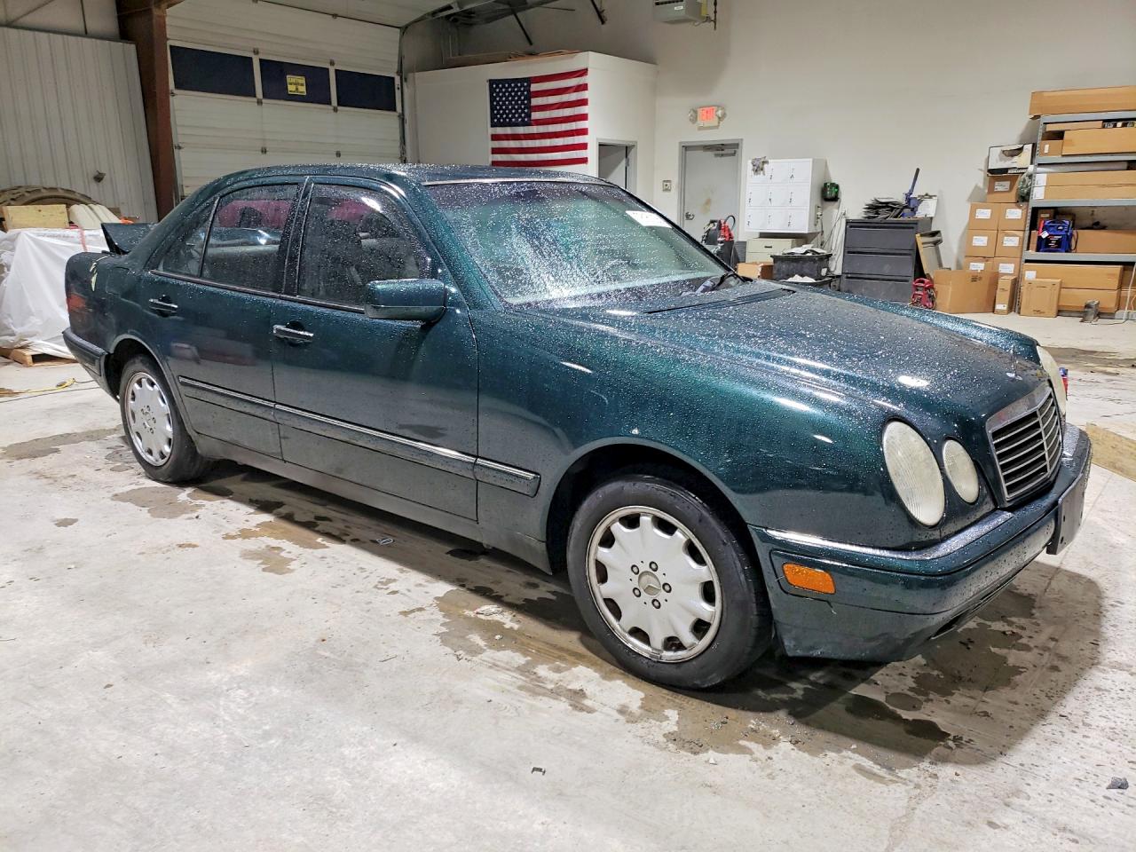 1997 Mercedes-benz E 320 Green vin: WDBJF55F8VA385711