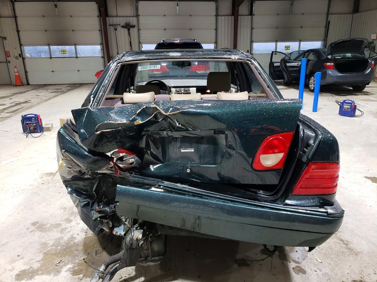 1997 Mercedes-benz E 320 Green vin: WDBJF55F8VA385711