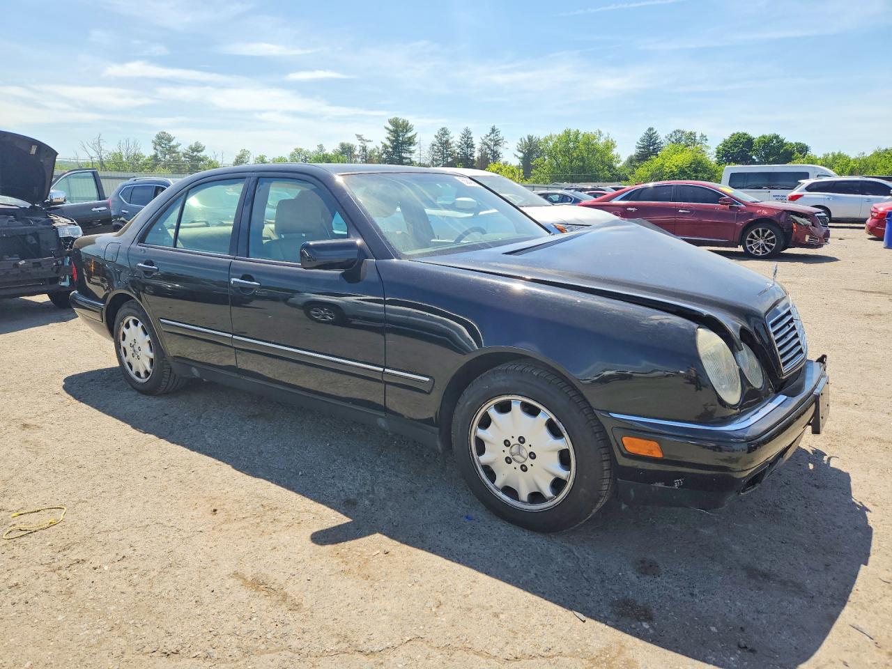 1997 Mercedes-benz E 320 Black vin: WDBJF55F8VJ030022