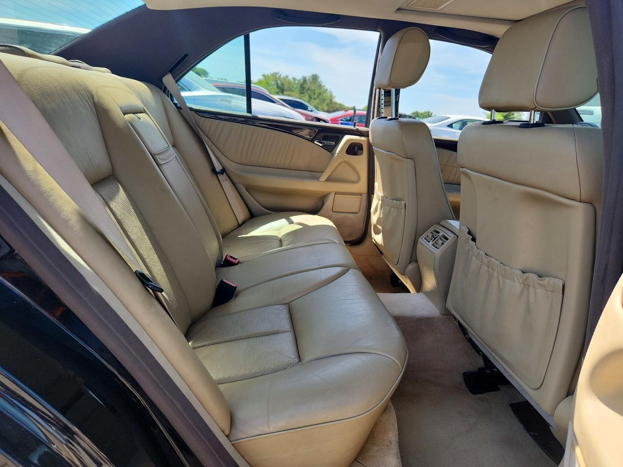 1997 Mercedes-benz E 320 Black vin: WDBJF55F8VJ030022