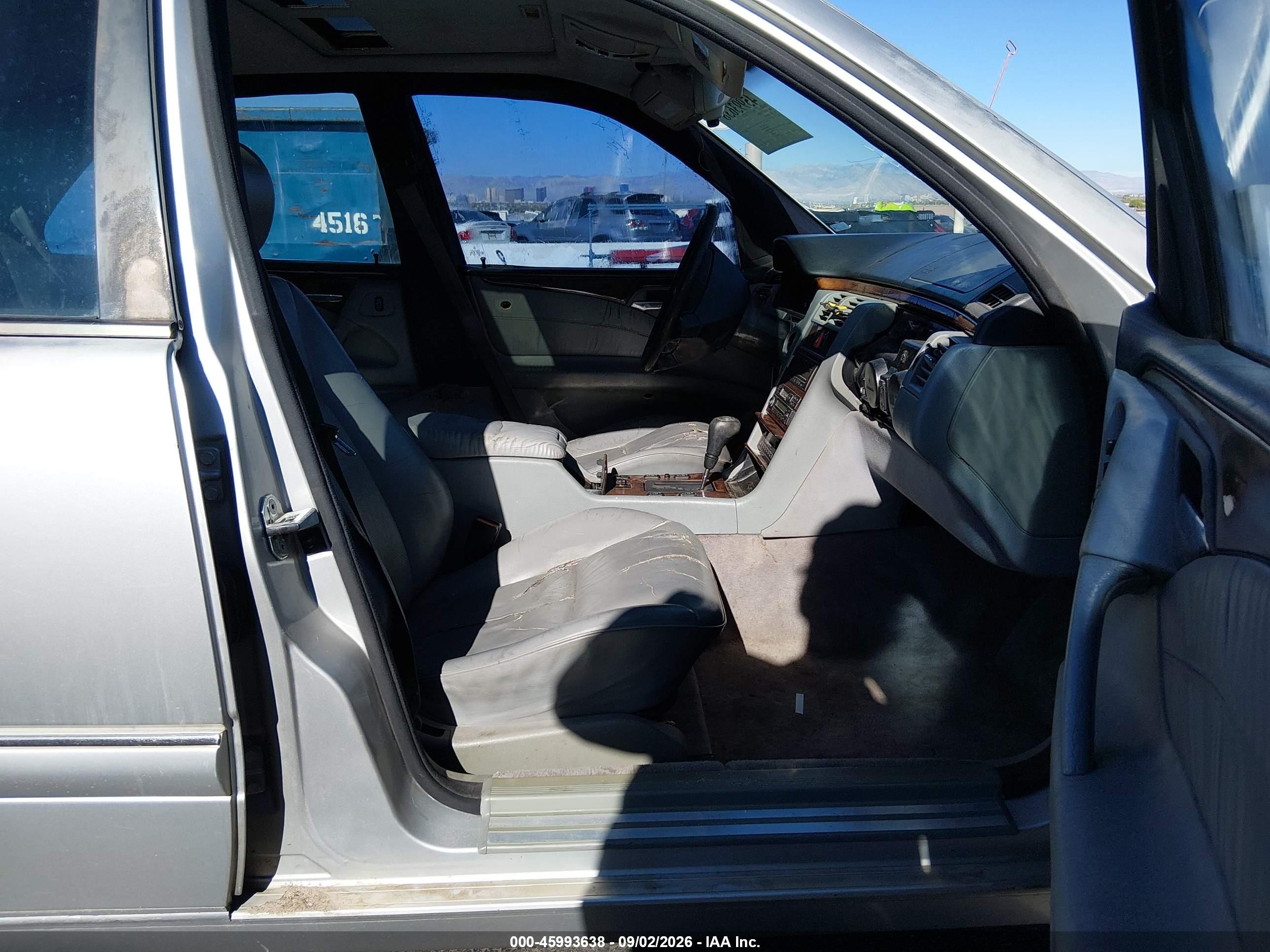 1996 Mercedes-benz E 320 Silver vin: WDBJF55F9TJ019978