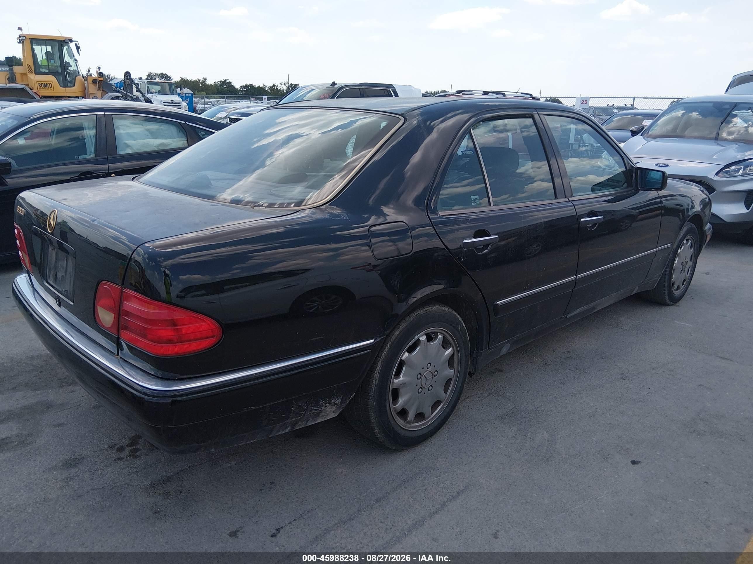 1996 Mercedes-benz E 320 Черный vin: WDBJF55F9TJ021634