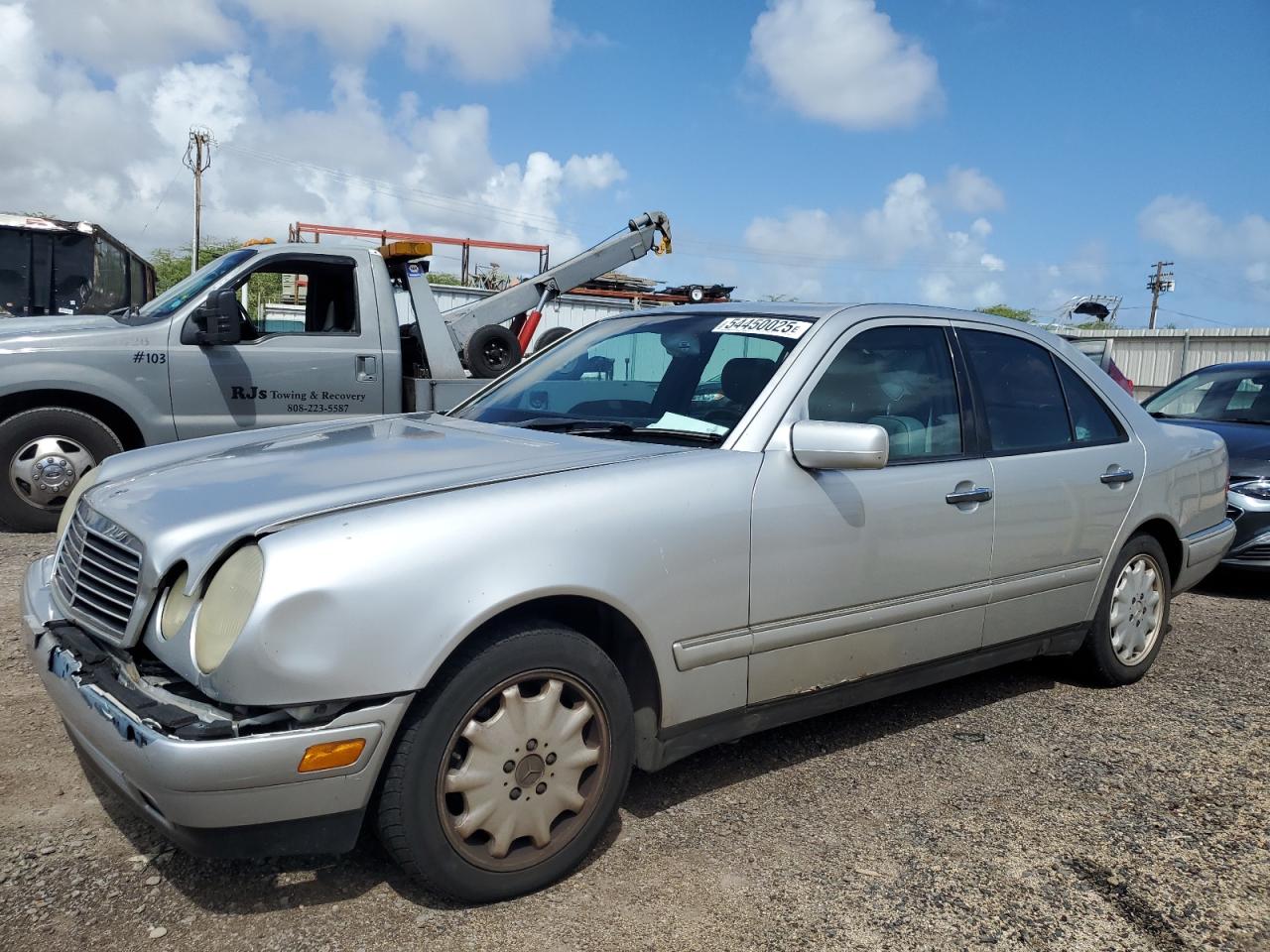 1997 Mercedes-benz E 320 Silver vin: WDBJF55F9VA330720